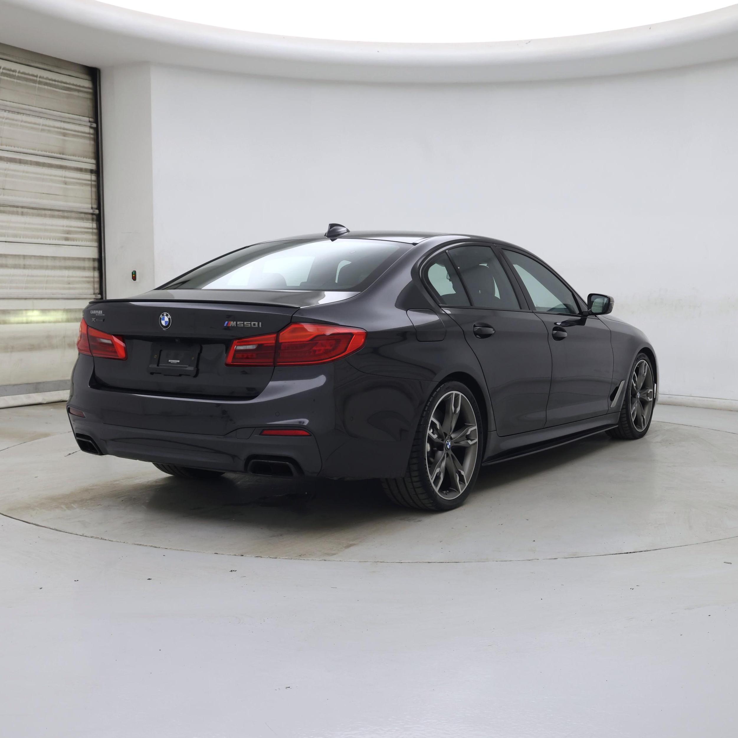 Thumbnail: 2020 BMW 5 Series - 8