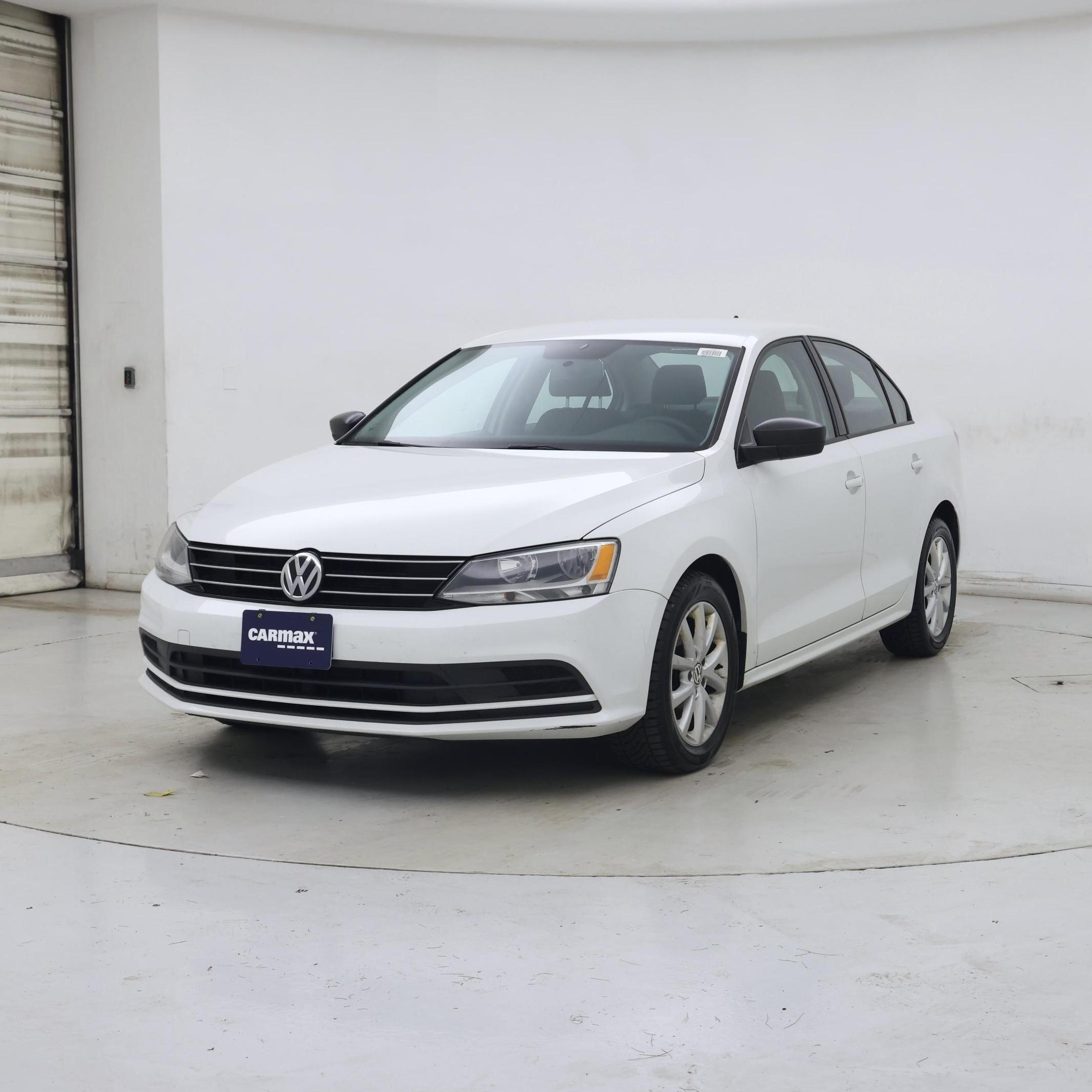 Thumbnail: 2015 Volkswagen Jetta - 4