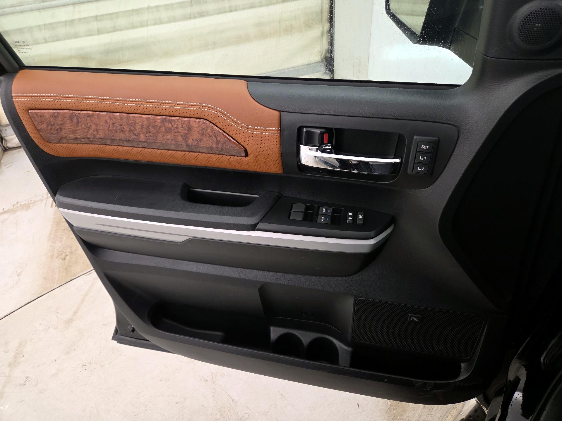 Thumbnail: 2021 Toyota Tundra - 12