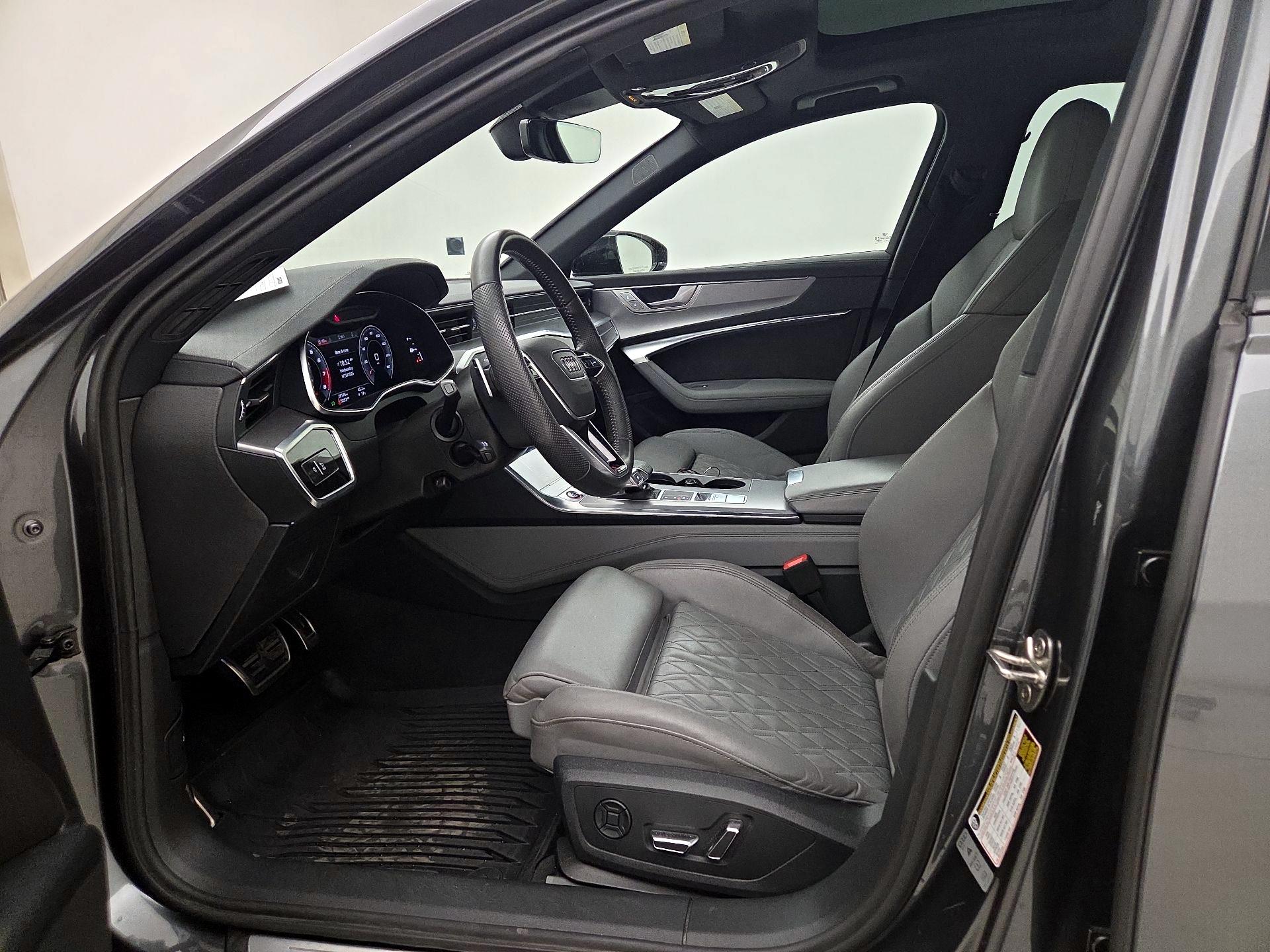 Thumbnail: 2021 Audi S6 - 11