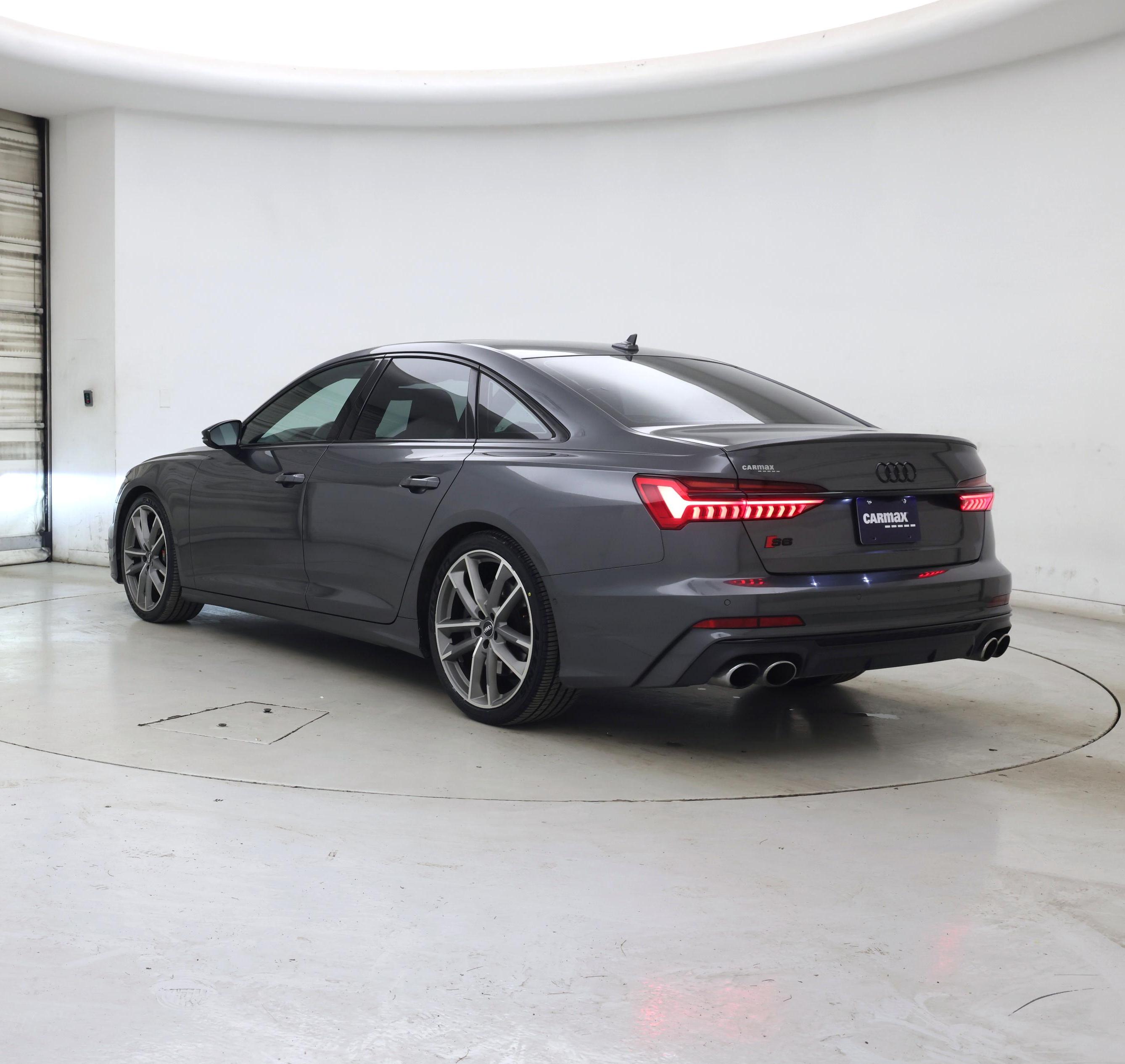 Thumbnail: 2021 Audi S6 - 2