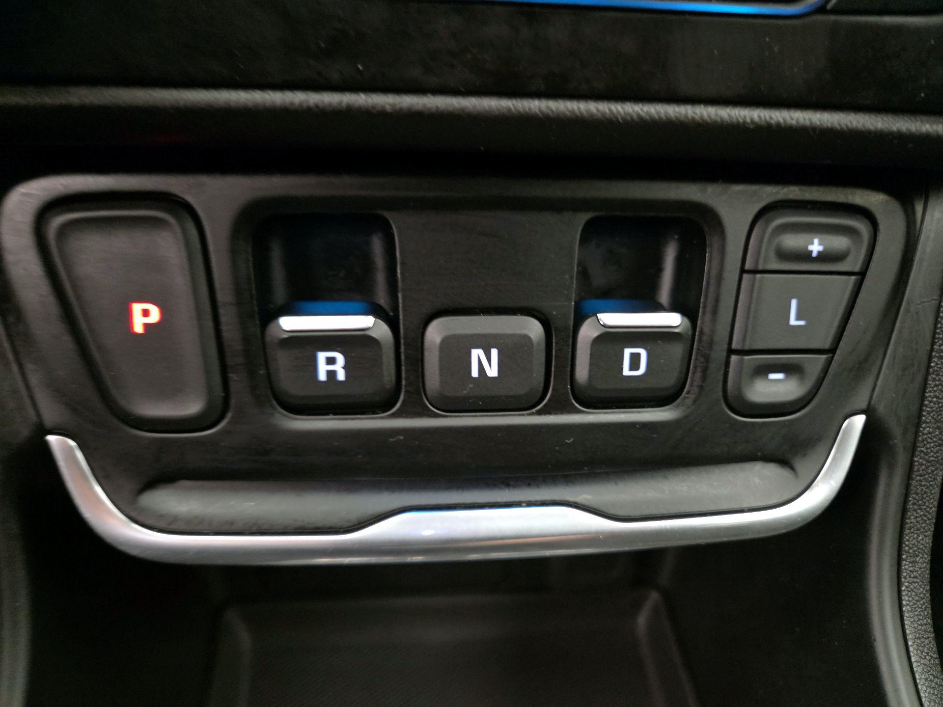 Thumbnail: 2021 GMC Terrain - 17