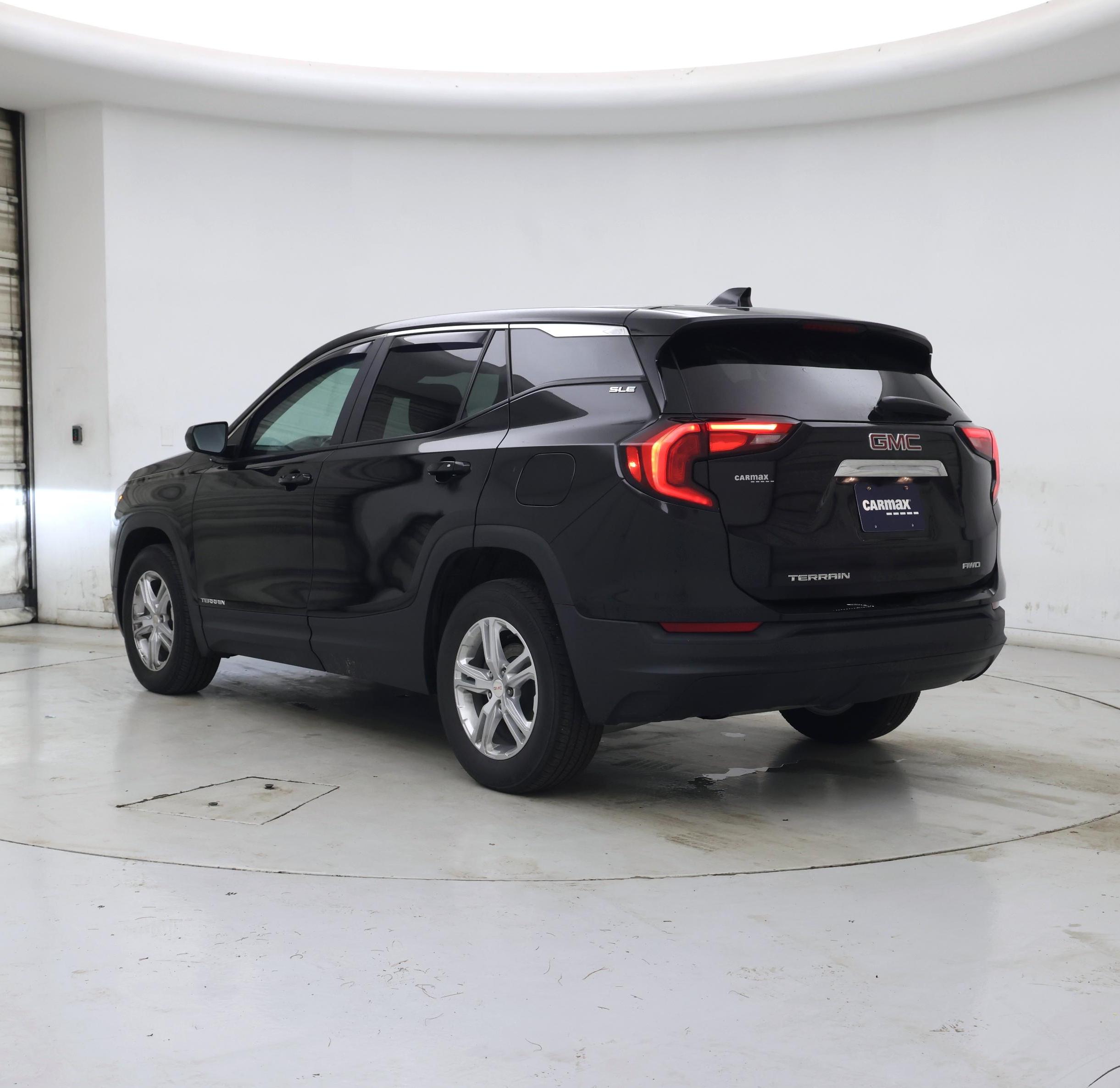 Thumbnail: 2021 GMC Terrain - 2