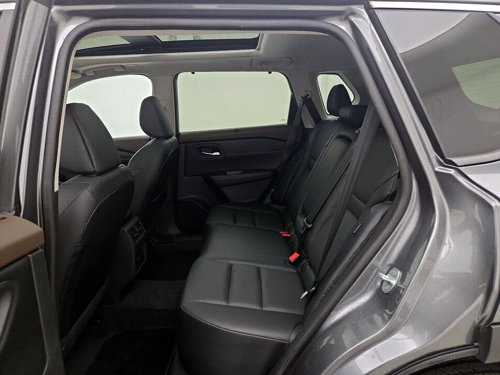 Thumbnail: 2023 Nissan Rogue - 20