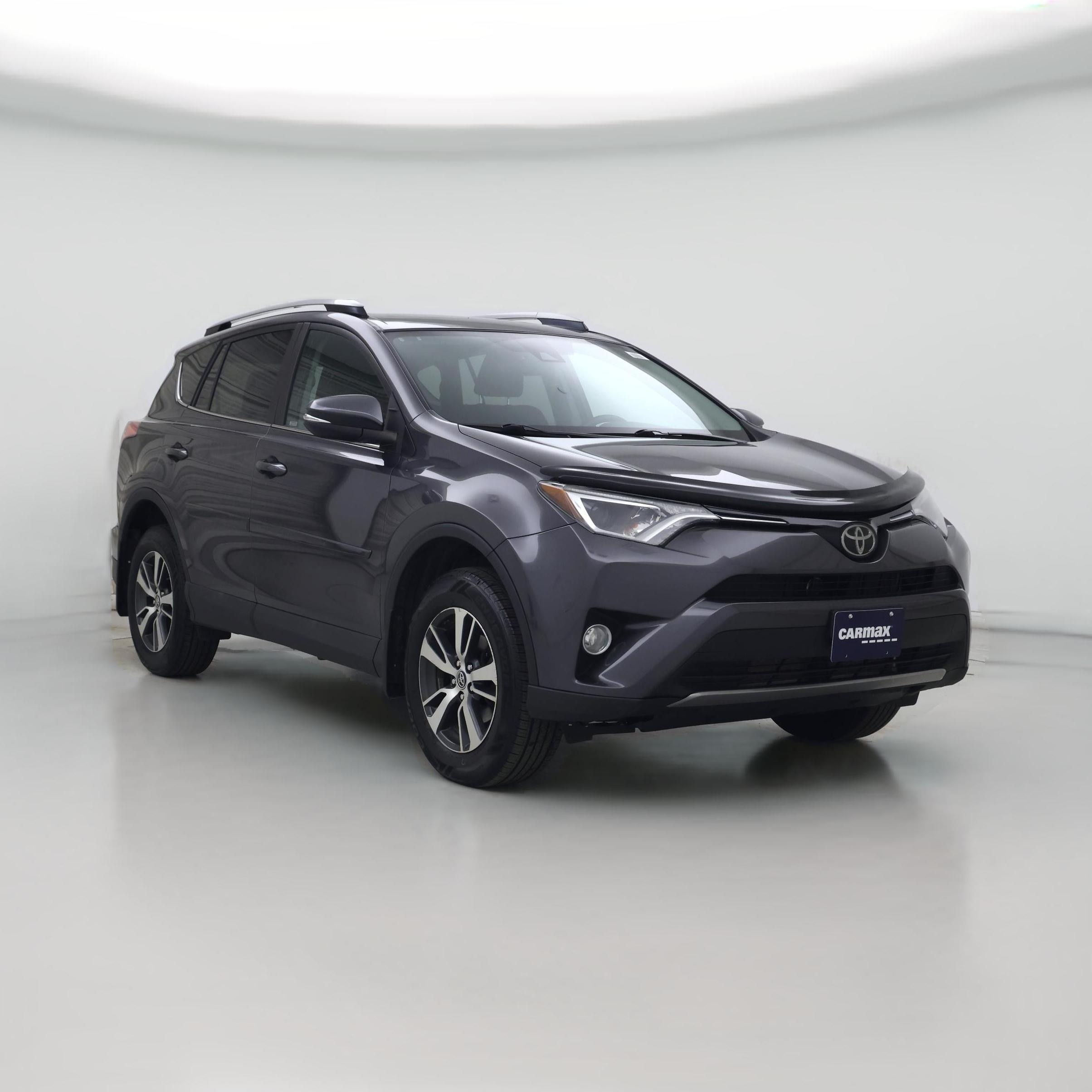 Thumbnail: 2017 Toyota RAV4 - 1