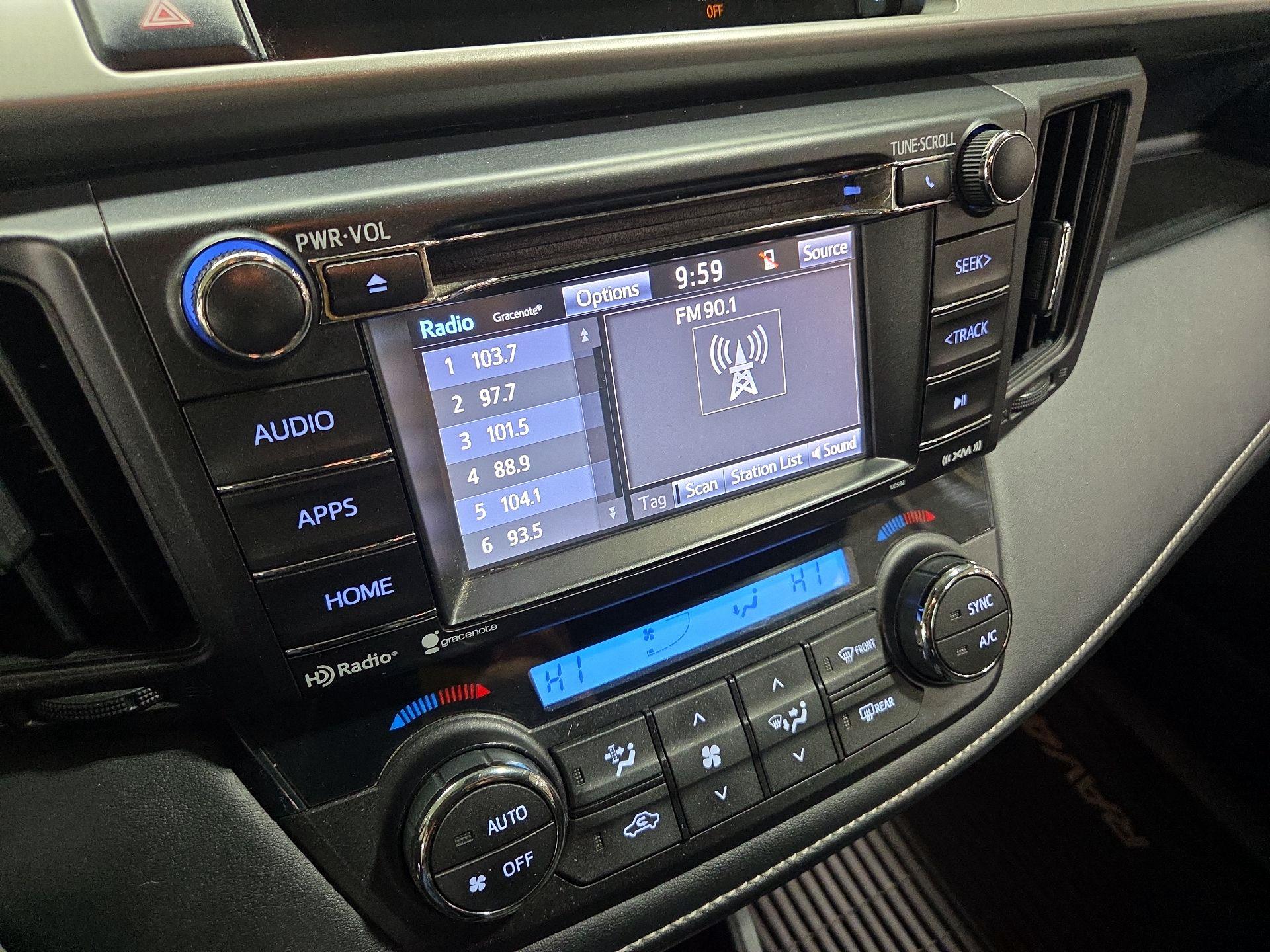 Thumbnail: 2017 Toyota RAV4 - 15