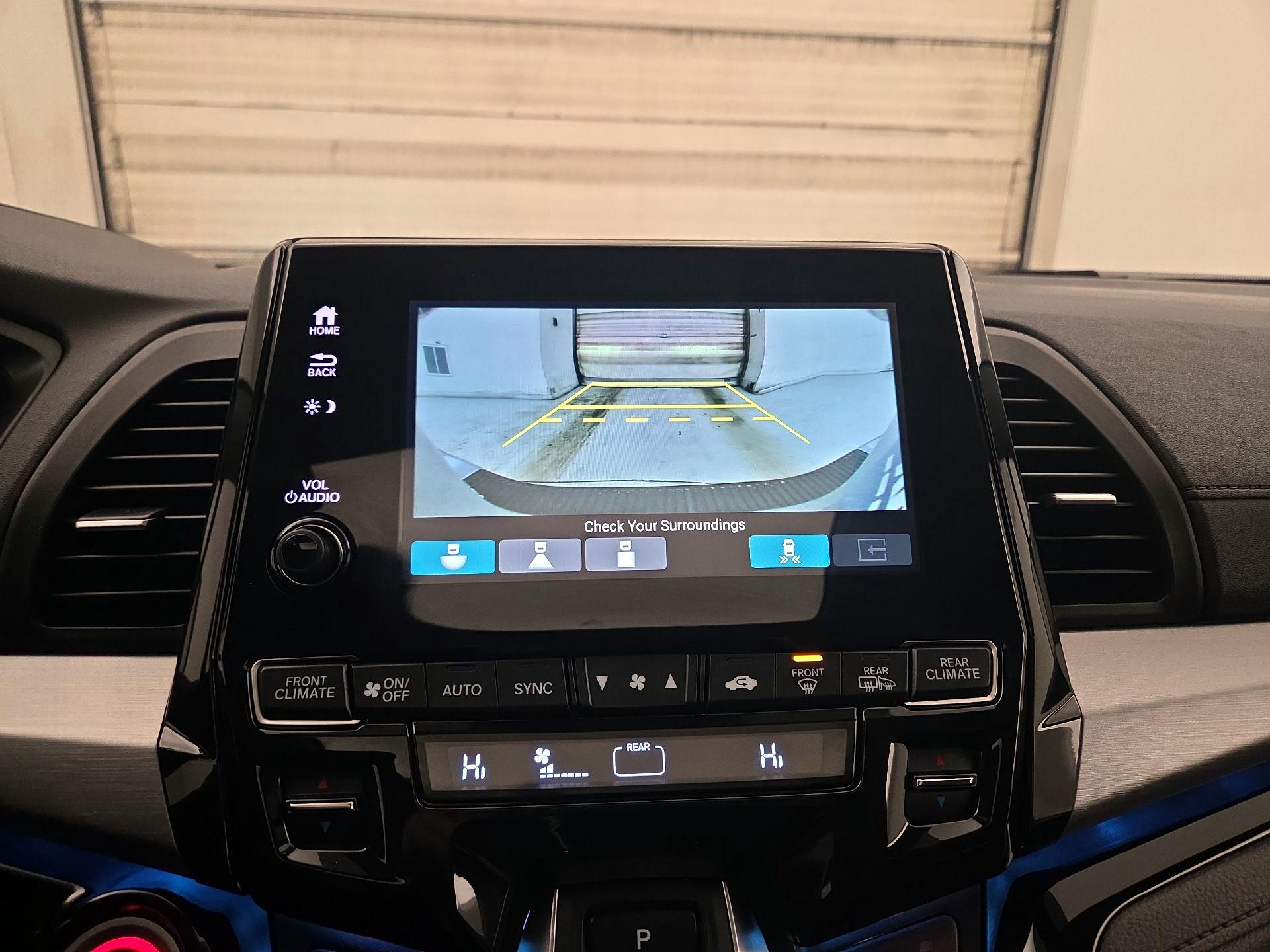 Thumbnail: 2023 Honda Odyssey - 15