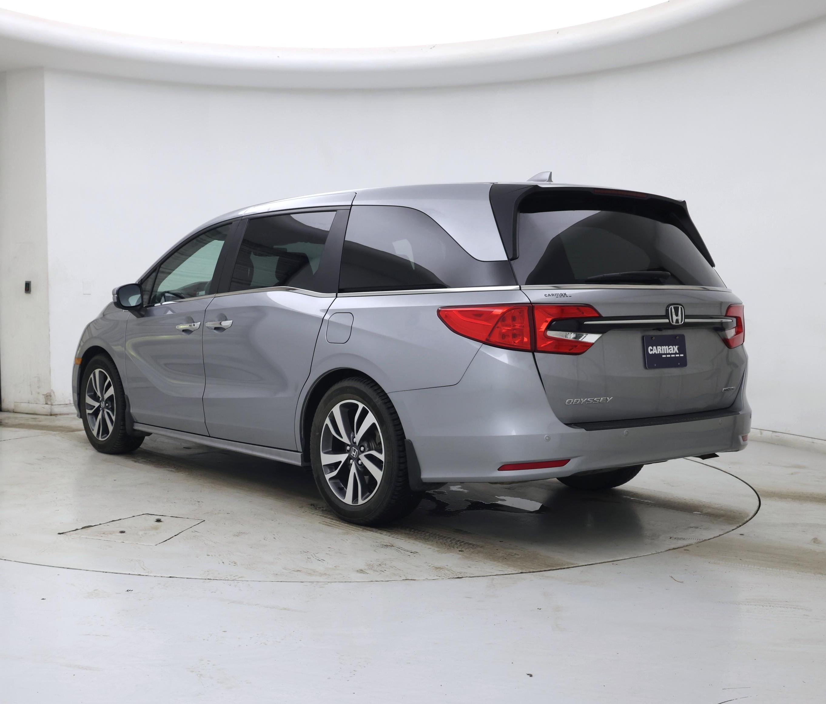 Thumbnail: 2023 Honda Odyssey - 2