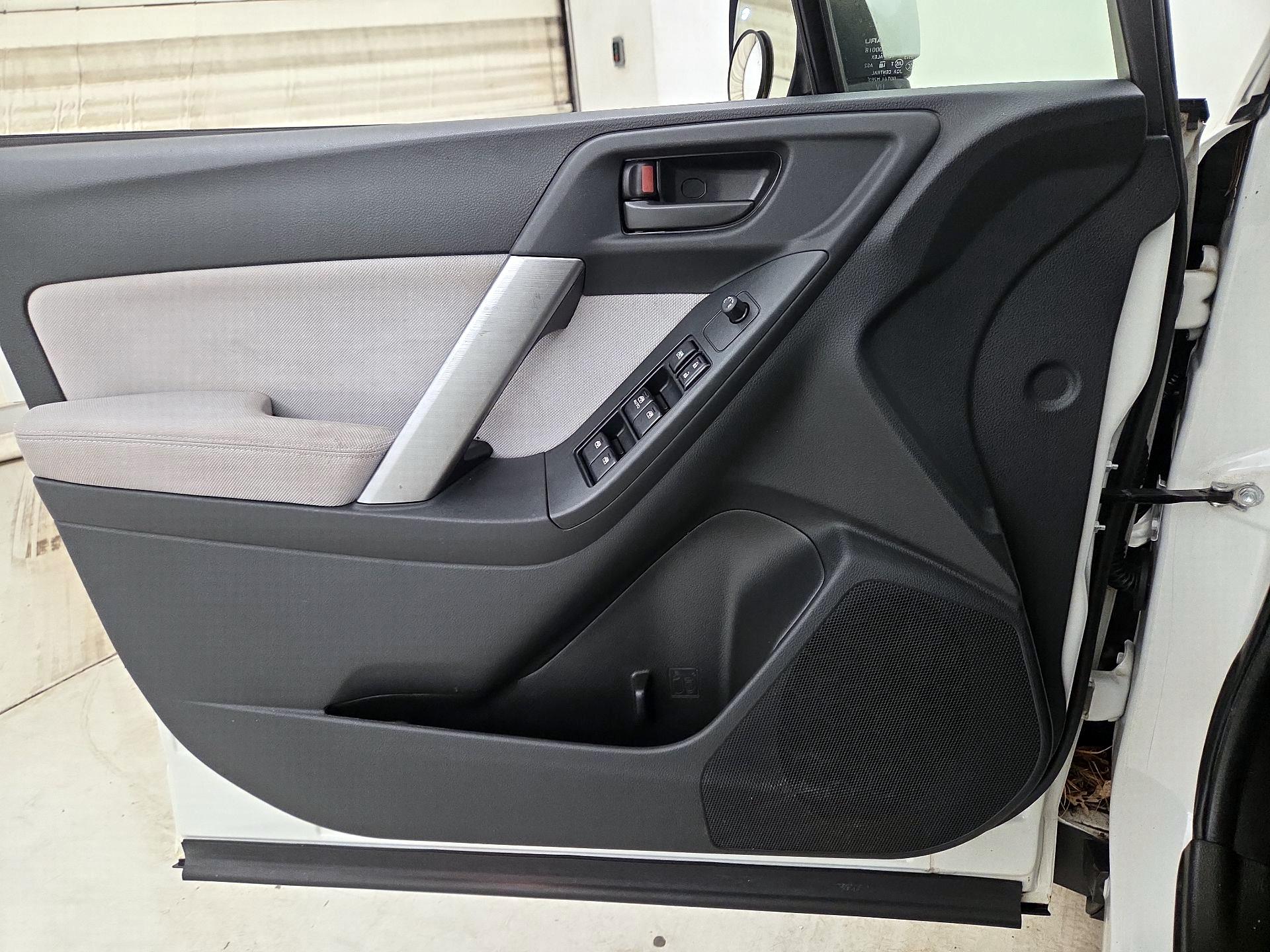 Thumbnail: 2014 Subaru Forester - 12