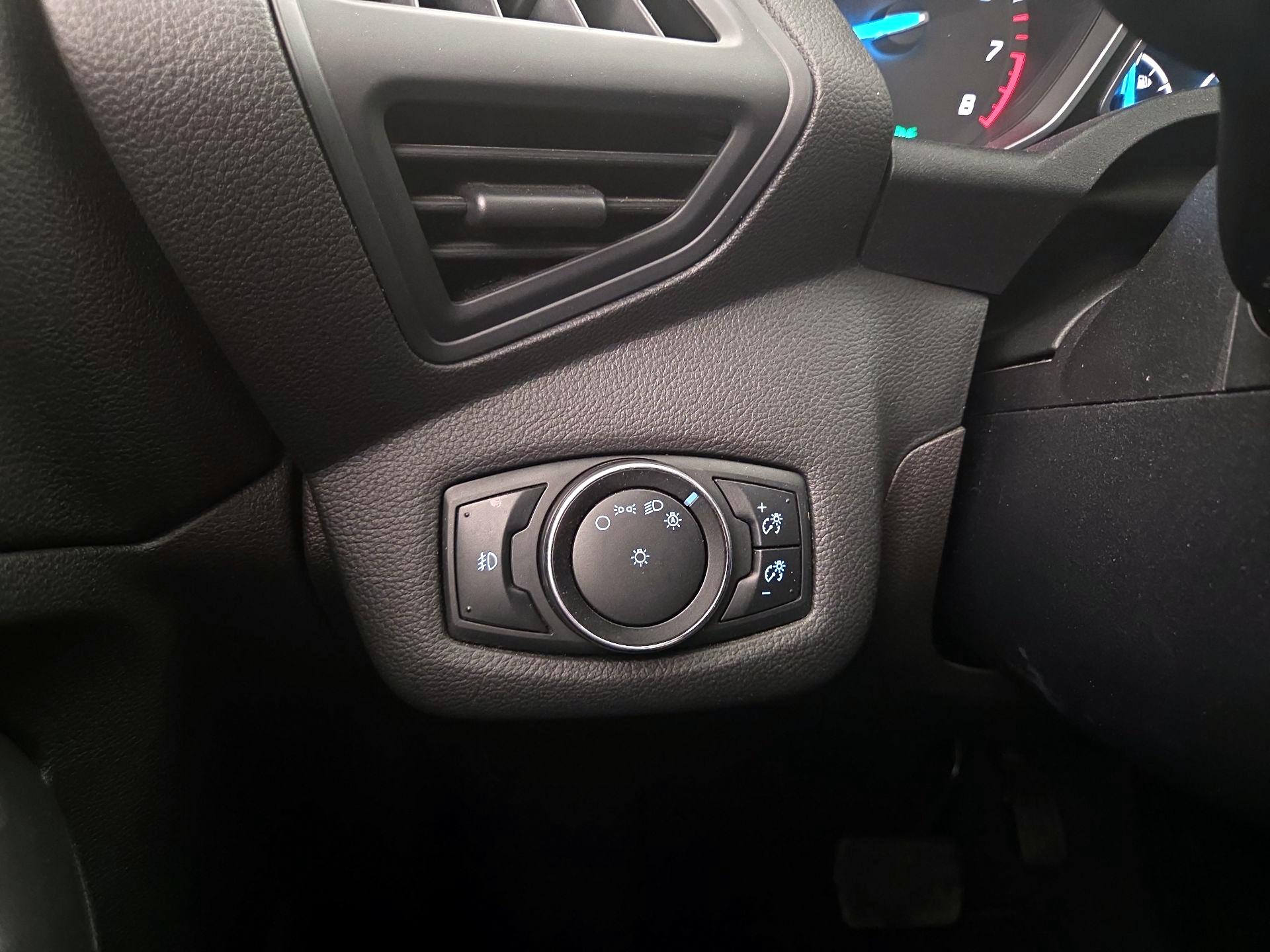 Thumbnail: 2014 Ford Escape - 13