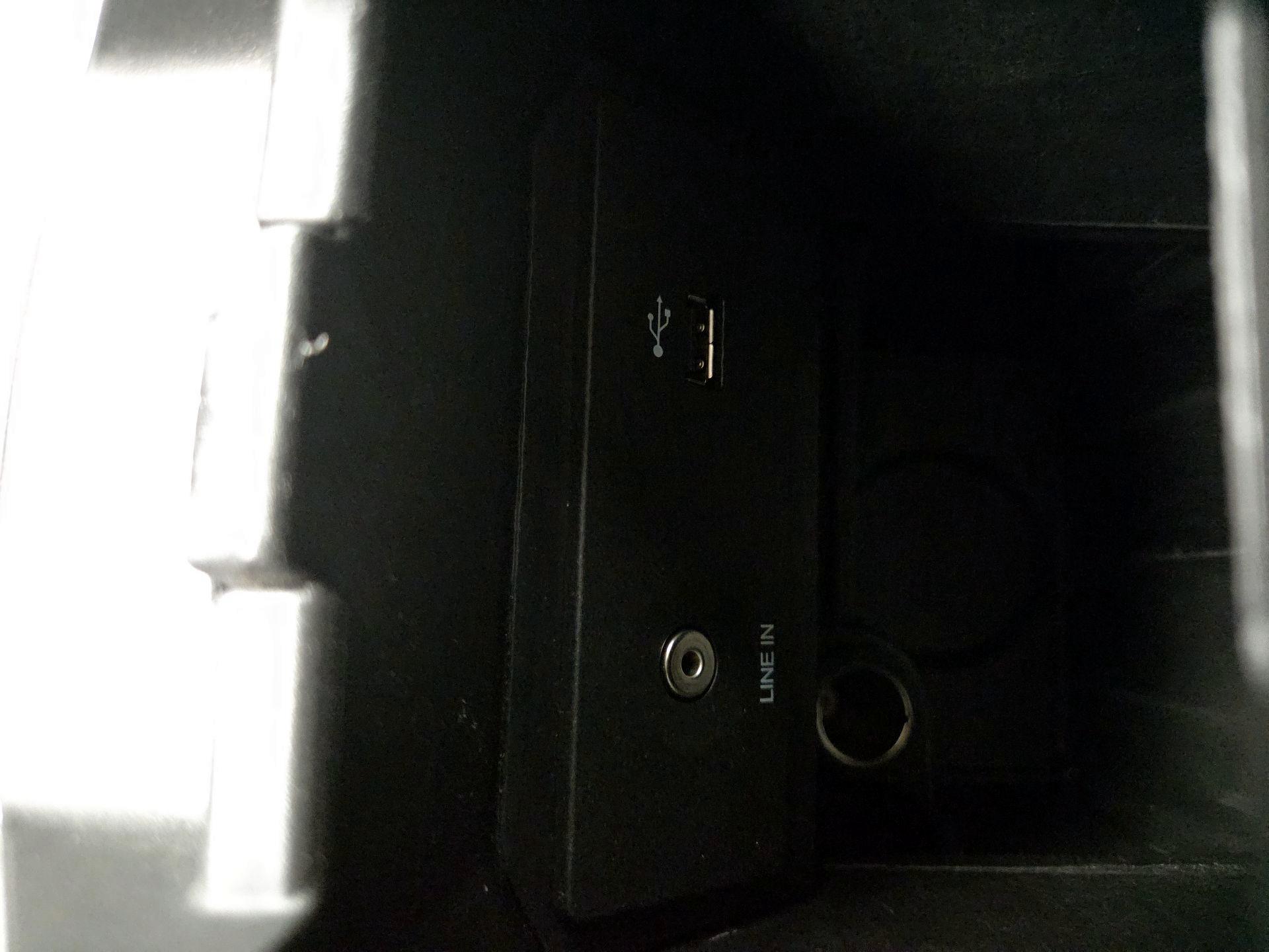 Thumbnail: 2014 Ford Escape - 18