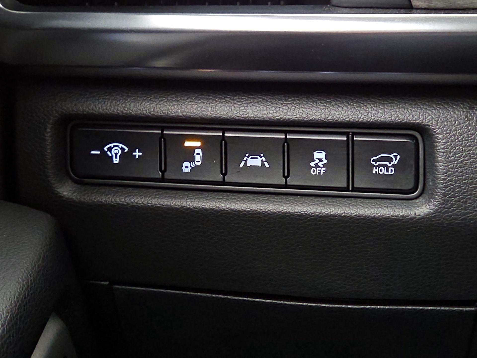 Thumbnail: 2020 Kia Telluride - 13