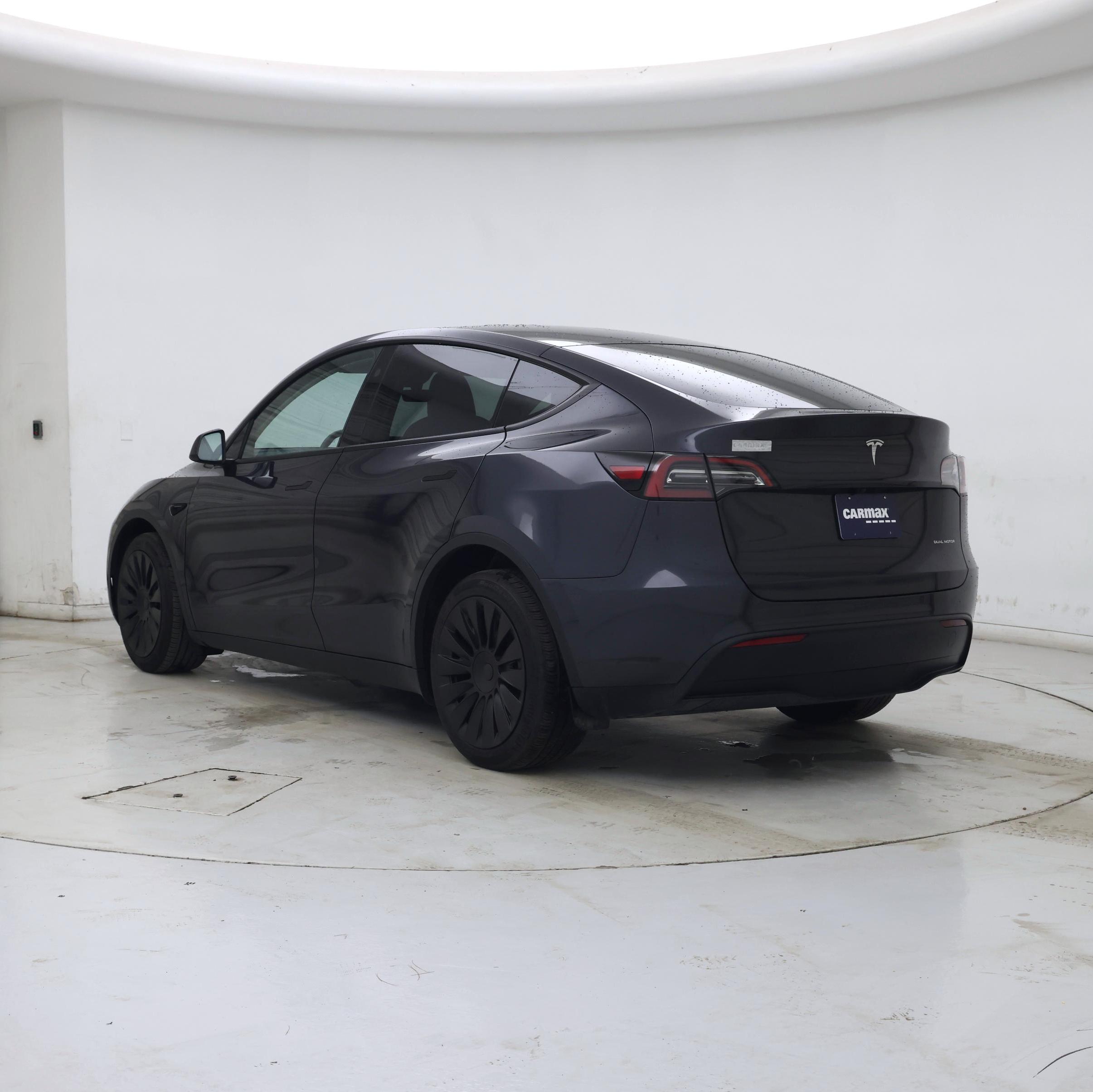 Thumbnail: 2024 Tesla Model Y - 2