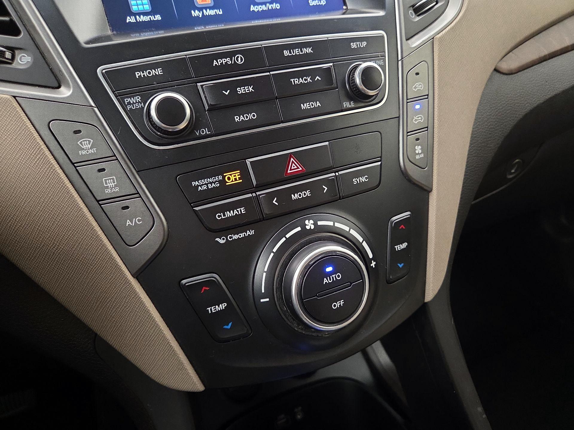 Thumbnail: 2017 Hyundai Santa Fe - 16