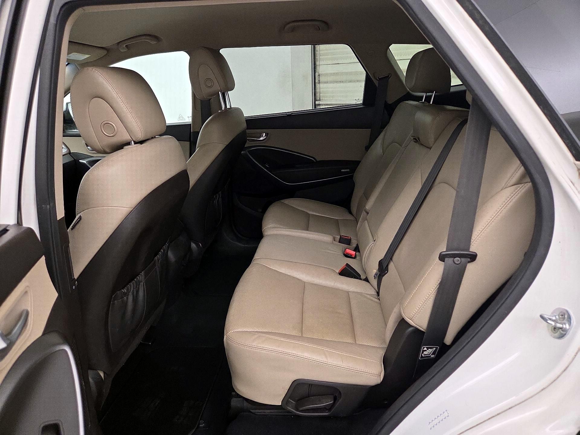 Thumbnail: 2017 Hyundai Santa Fe - 19