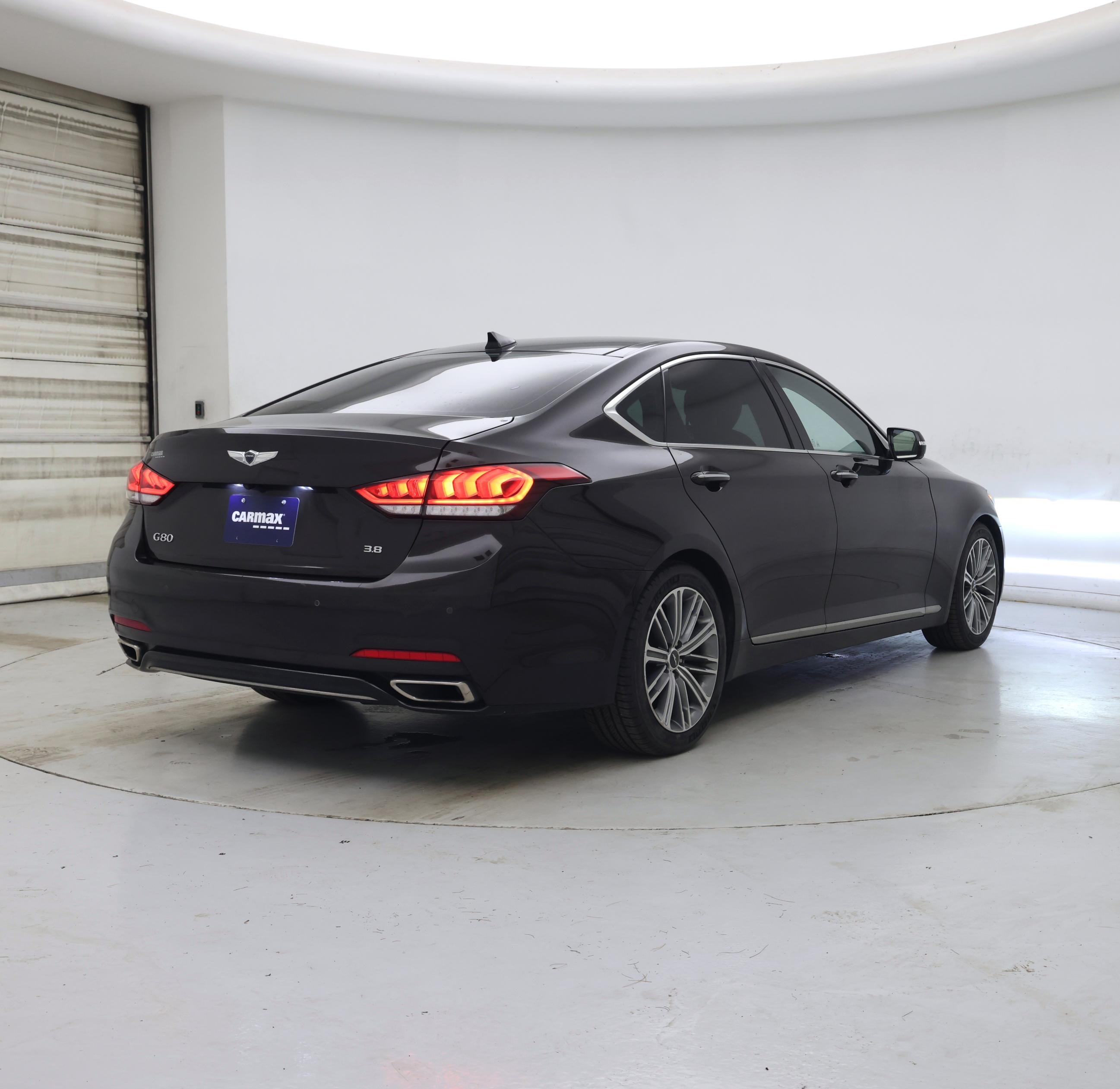 Thumbnail: 2018 Genesis G80 - 8