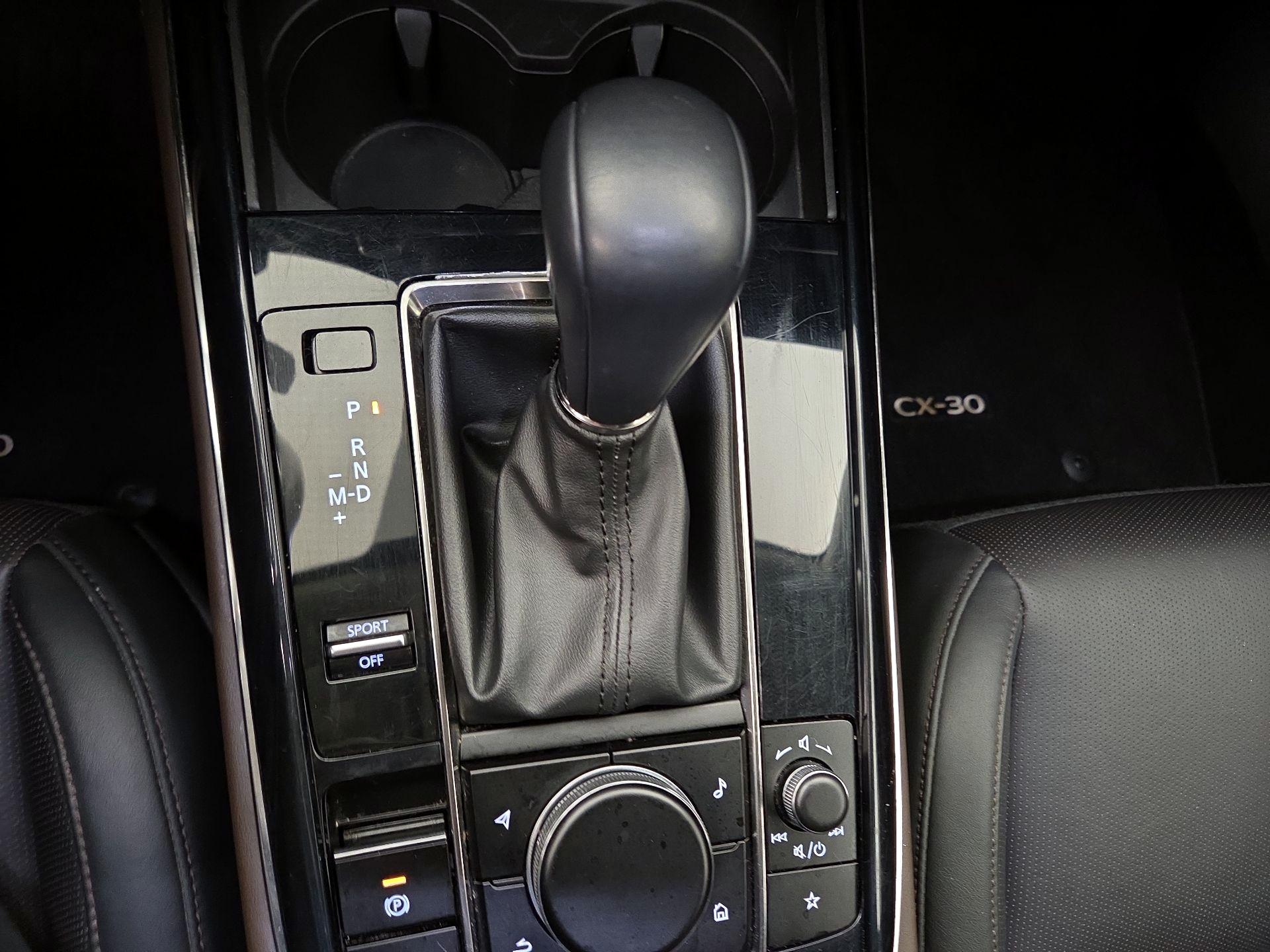 Thumbnail: 2023 Mazda CX-30 - 17