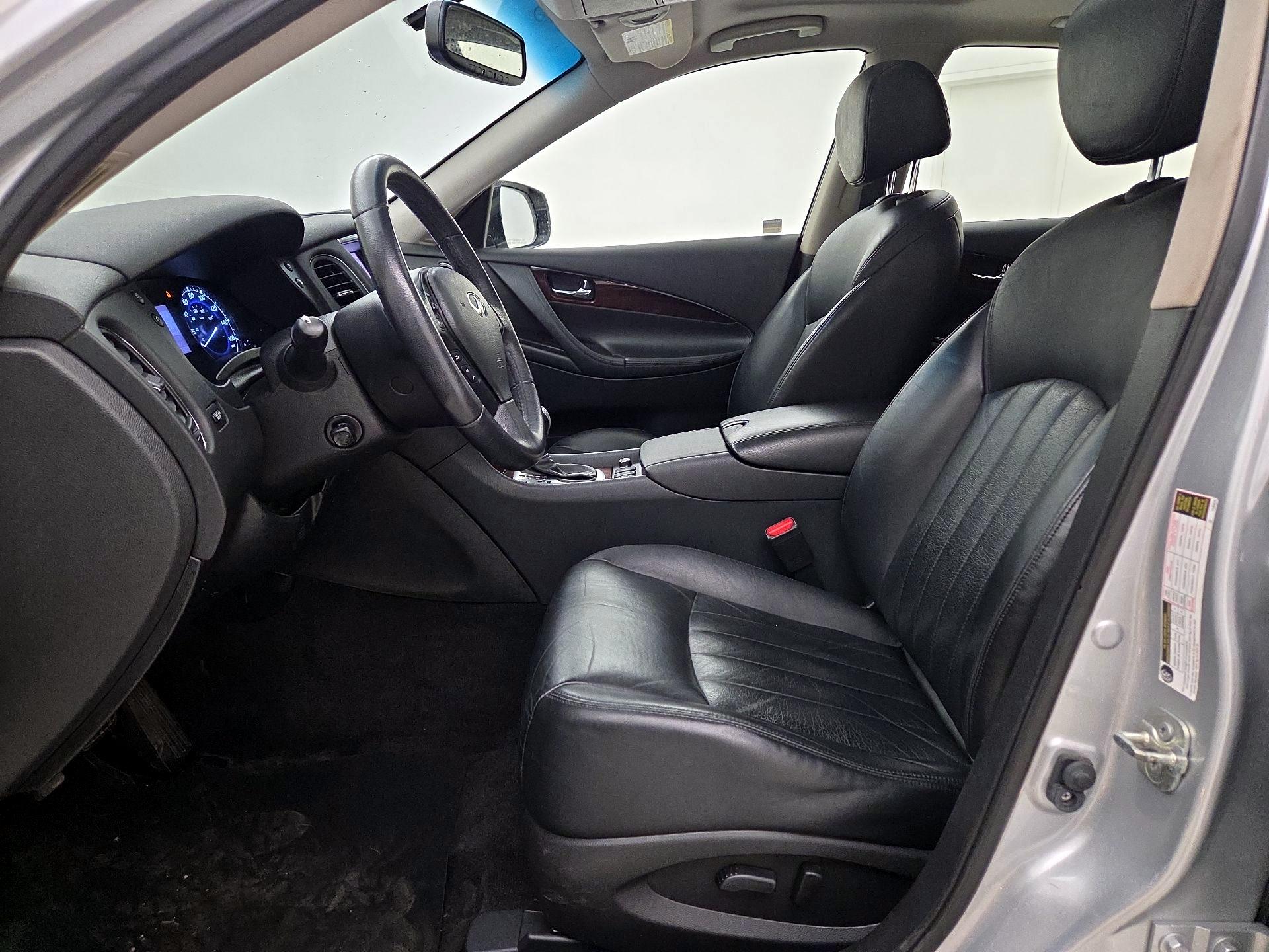 Thumbnail: 2017 INFINITI QX50 - 11