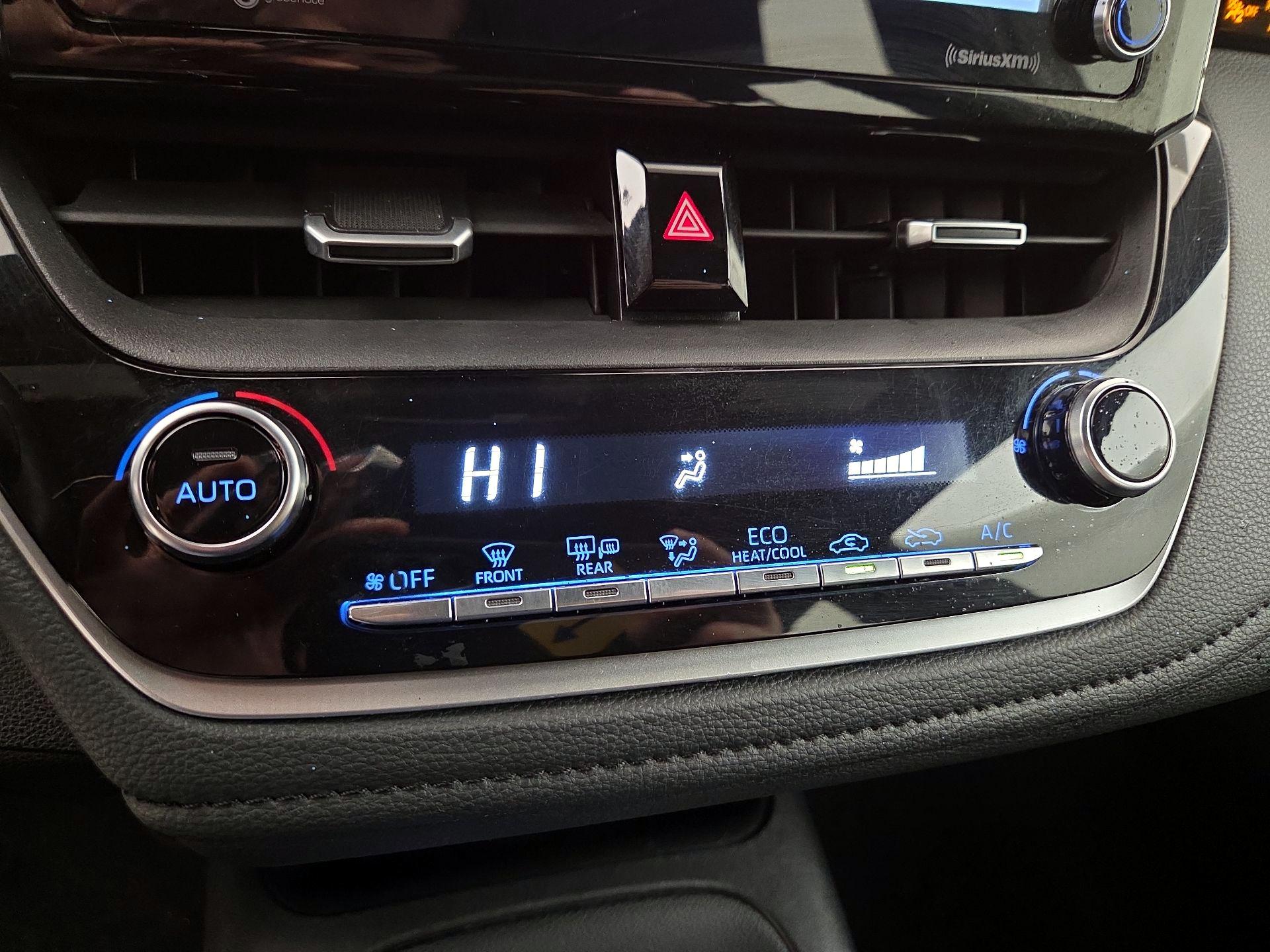 Thumbnail: 2021 Toyota Corolla - 16