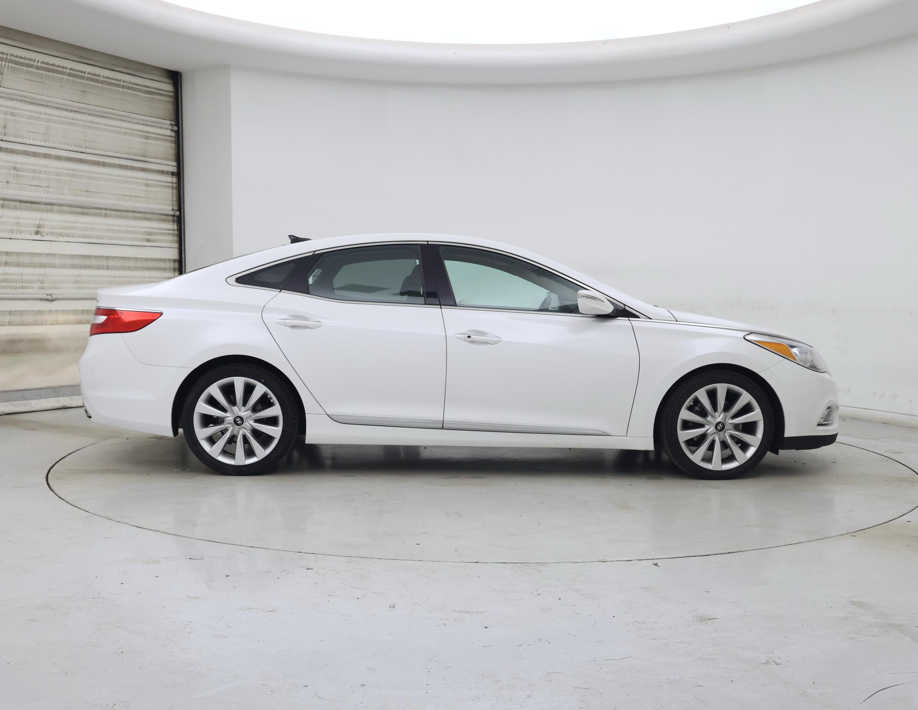 Thumbnail: 2014 Hyundai Azera - 7