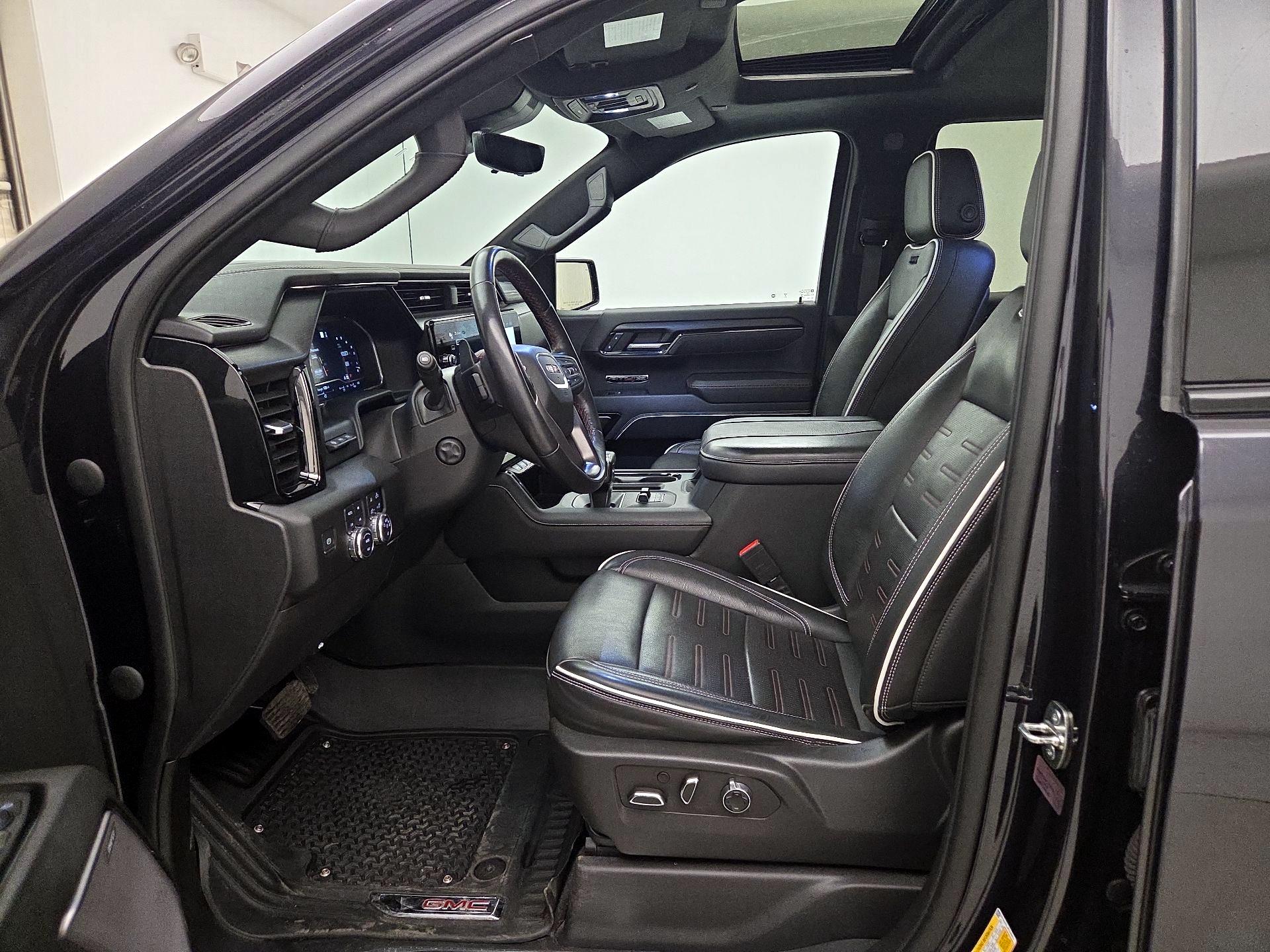 Thumbnail: 2023 GMC Sierra 1500 - 11