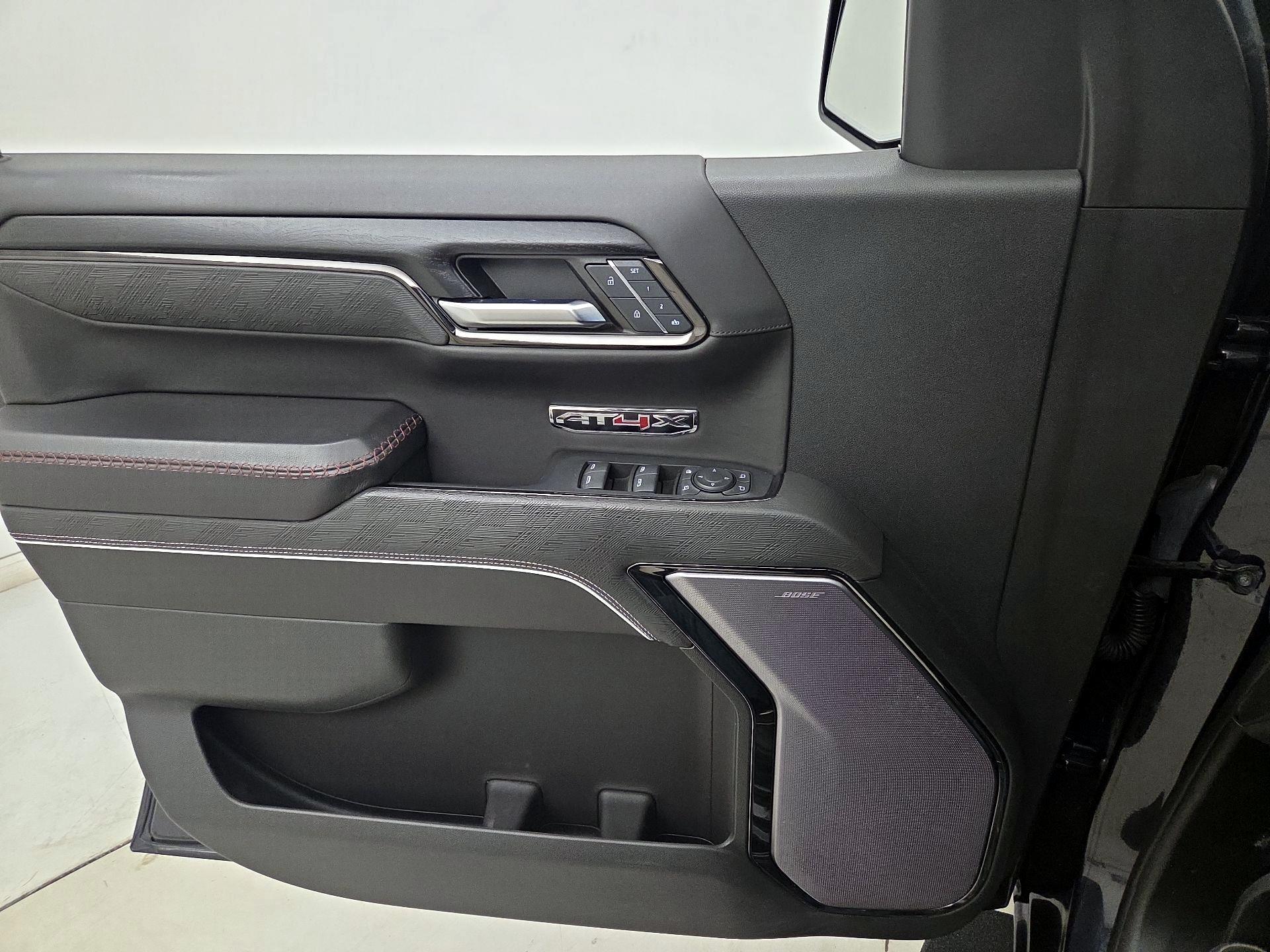 Thumbnail: 2023 GMC Sierra 1500 - 12