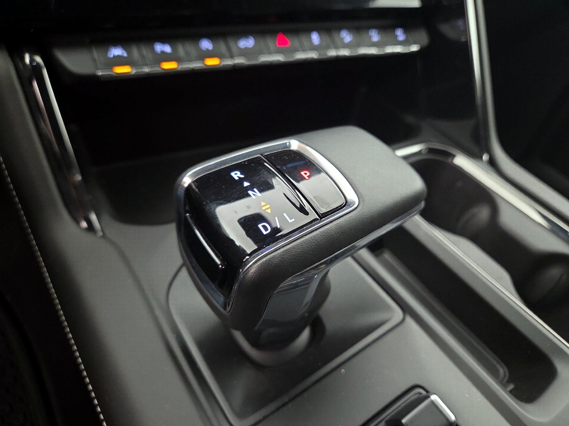 Thumbnail: 2023 GMC Sierra 1500 - 17