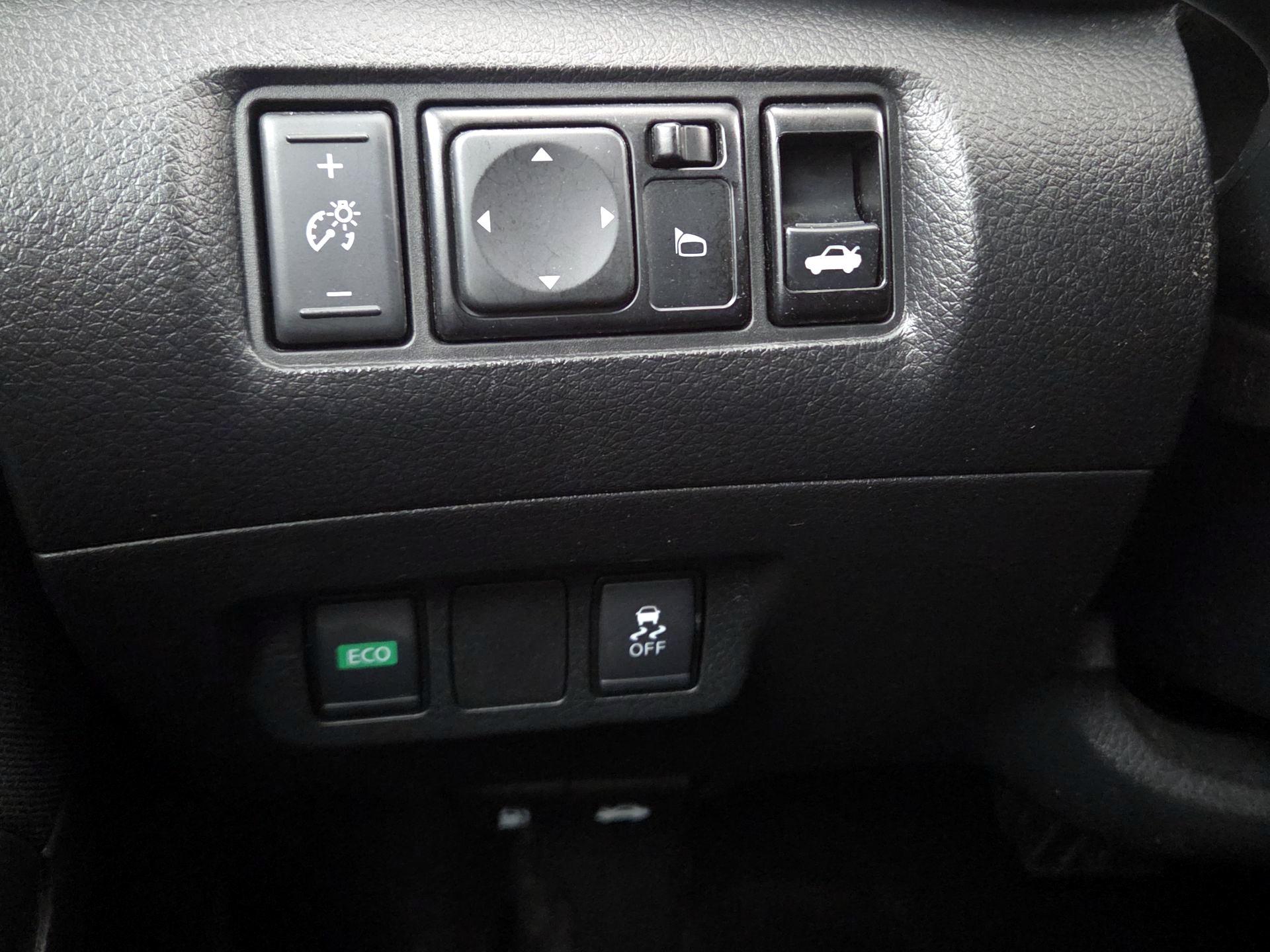 Thumbnail: 2019 Nissan Sentra - 13