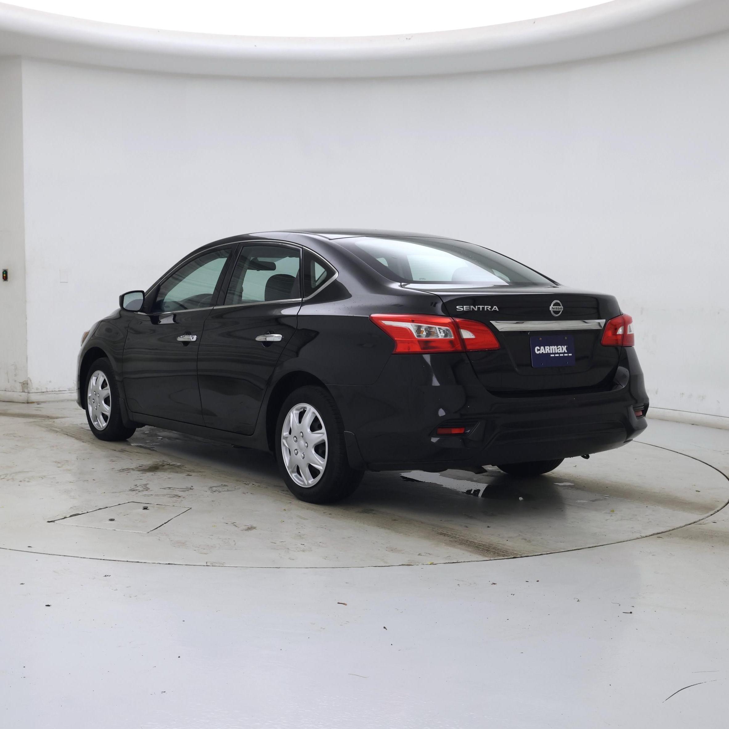 Thumbnail: 2019 Nissan Sentra - 2