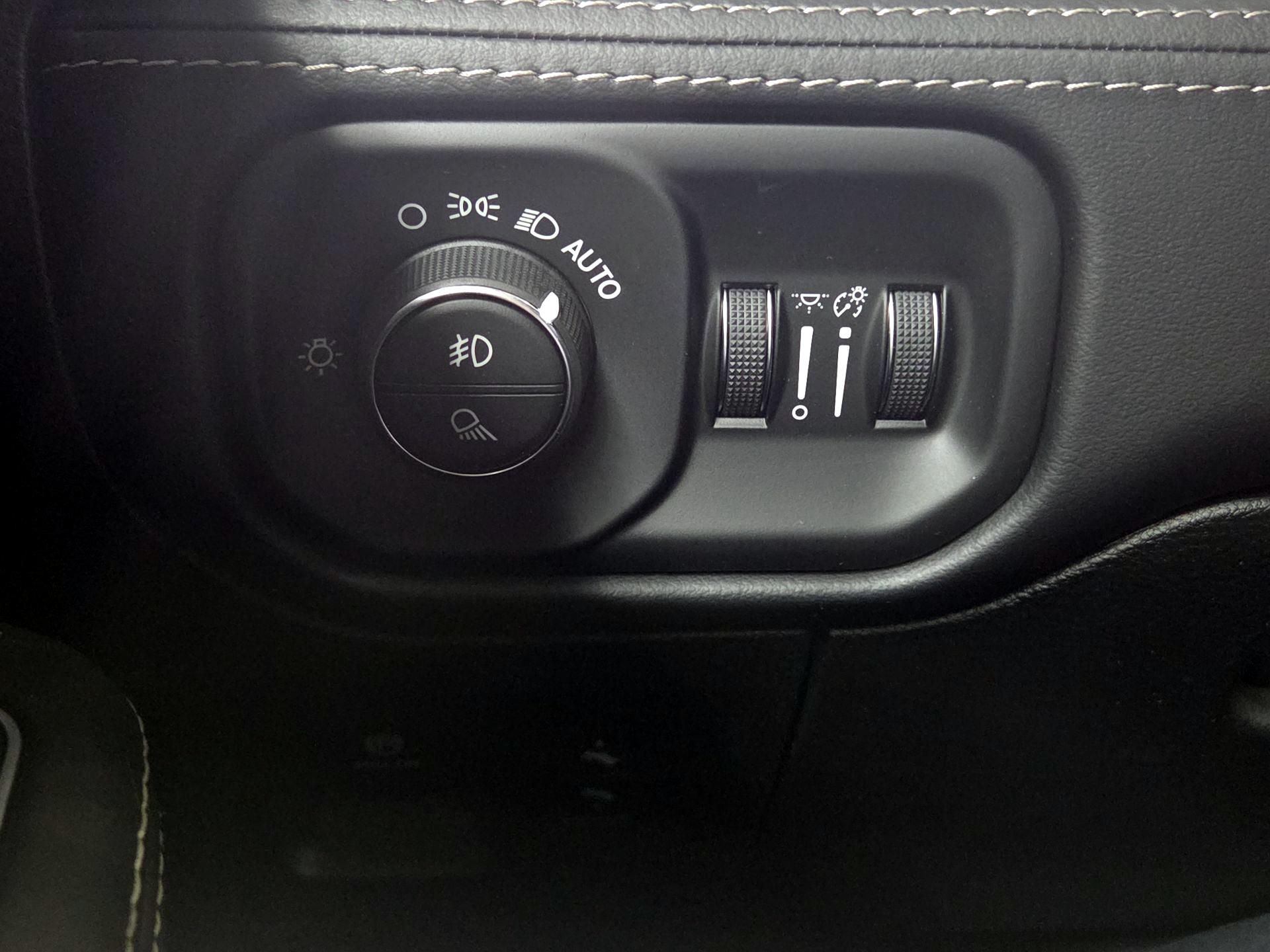 Thumbnail: 2022 RAM 1500 - 13