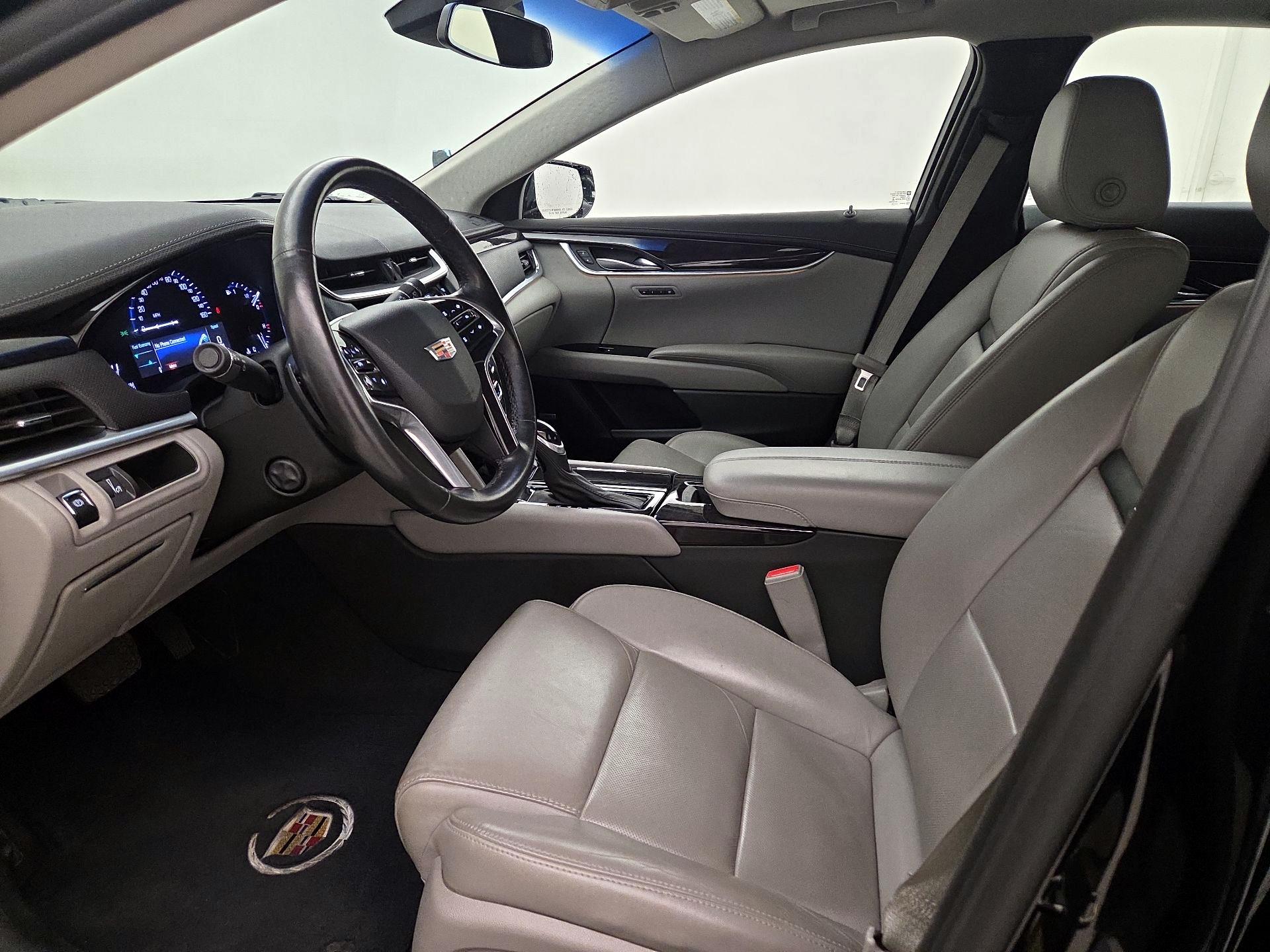 Thumbnail: 2016 Cadillac XTS - 11