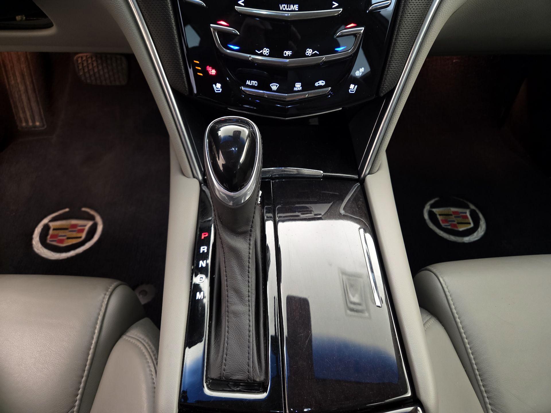 Thumbnail: 2016 Cadillac XTS - 17