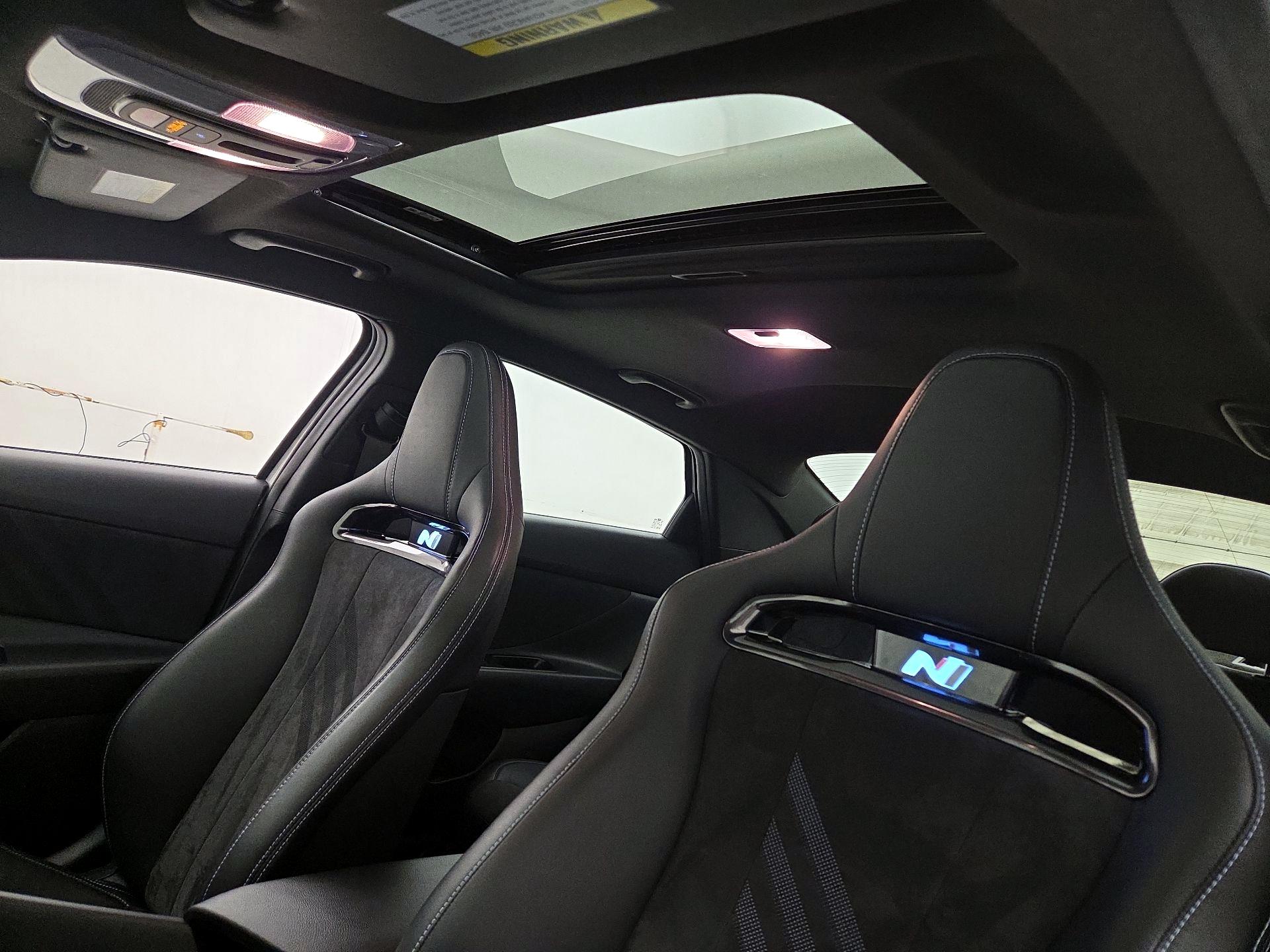 Thumbnail: 2023 Hyundai Elantra - 20