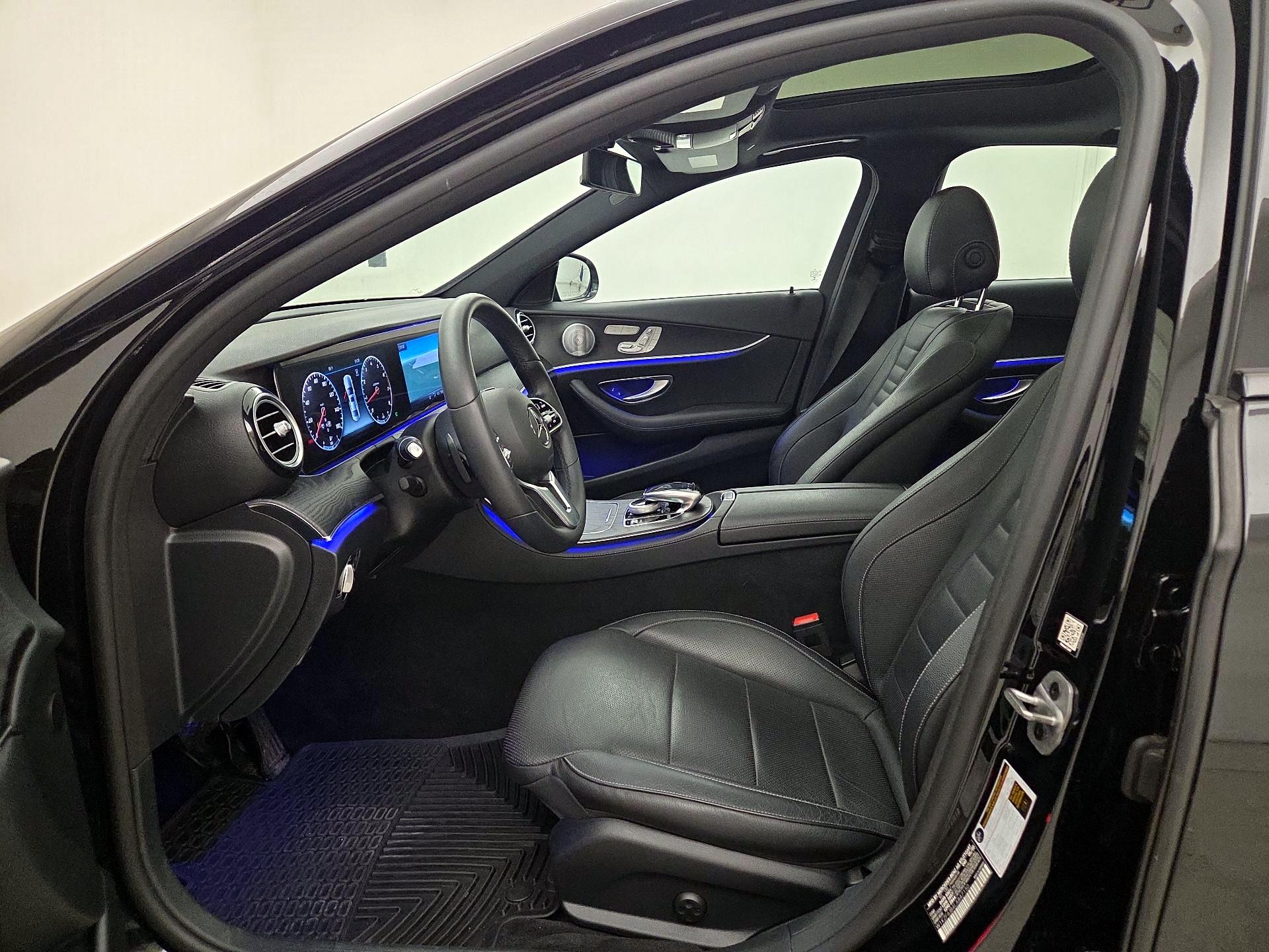 Thumbnail: 2020 Mercedes-Benz E-Class - 11