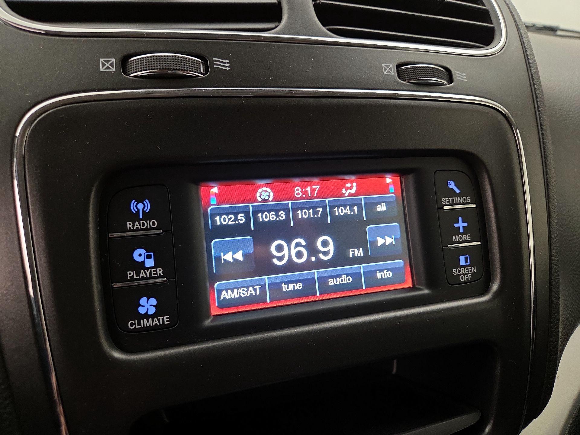 Thumbnail: 2018 Dodge Journey - 14