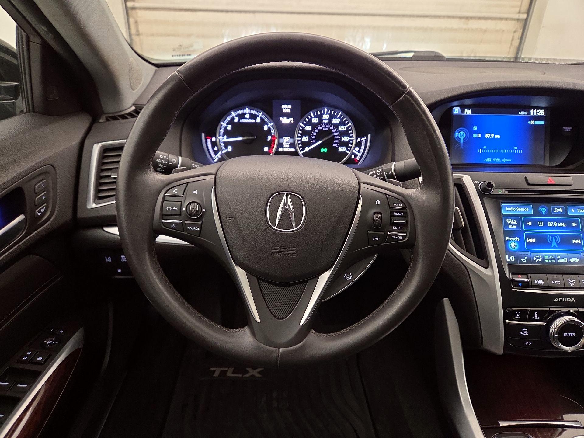 Thumbnail: 2015 Acura TLX - 10