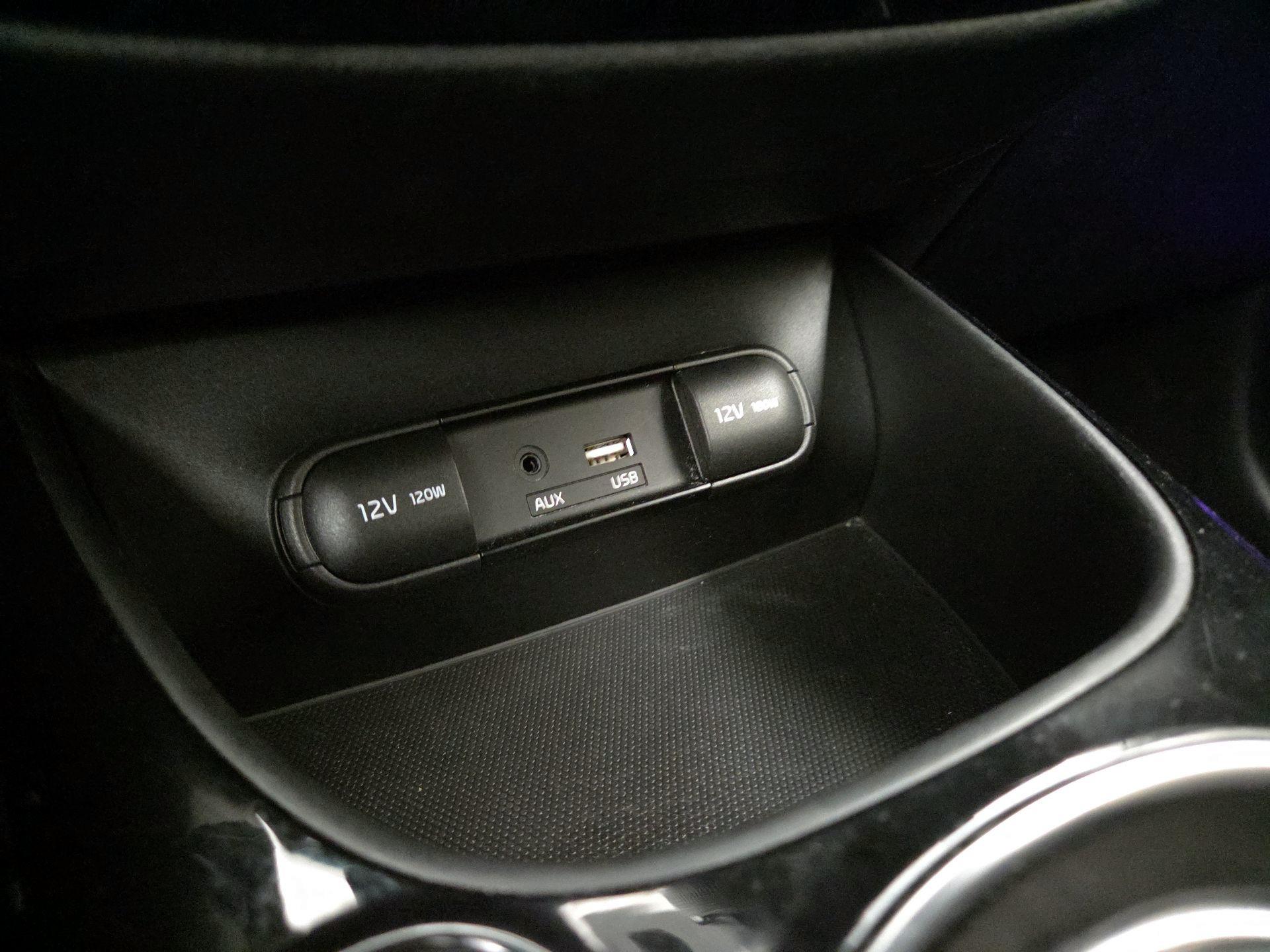 Thumbnail: 2019 Kia Soul - 19