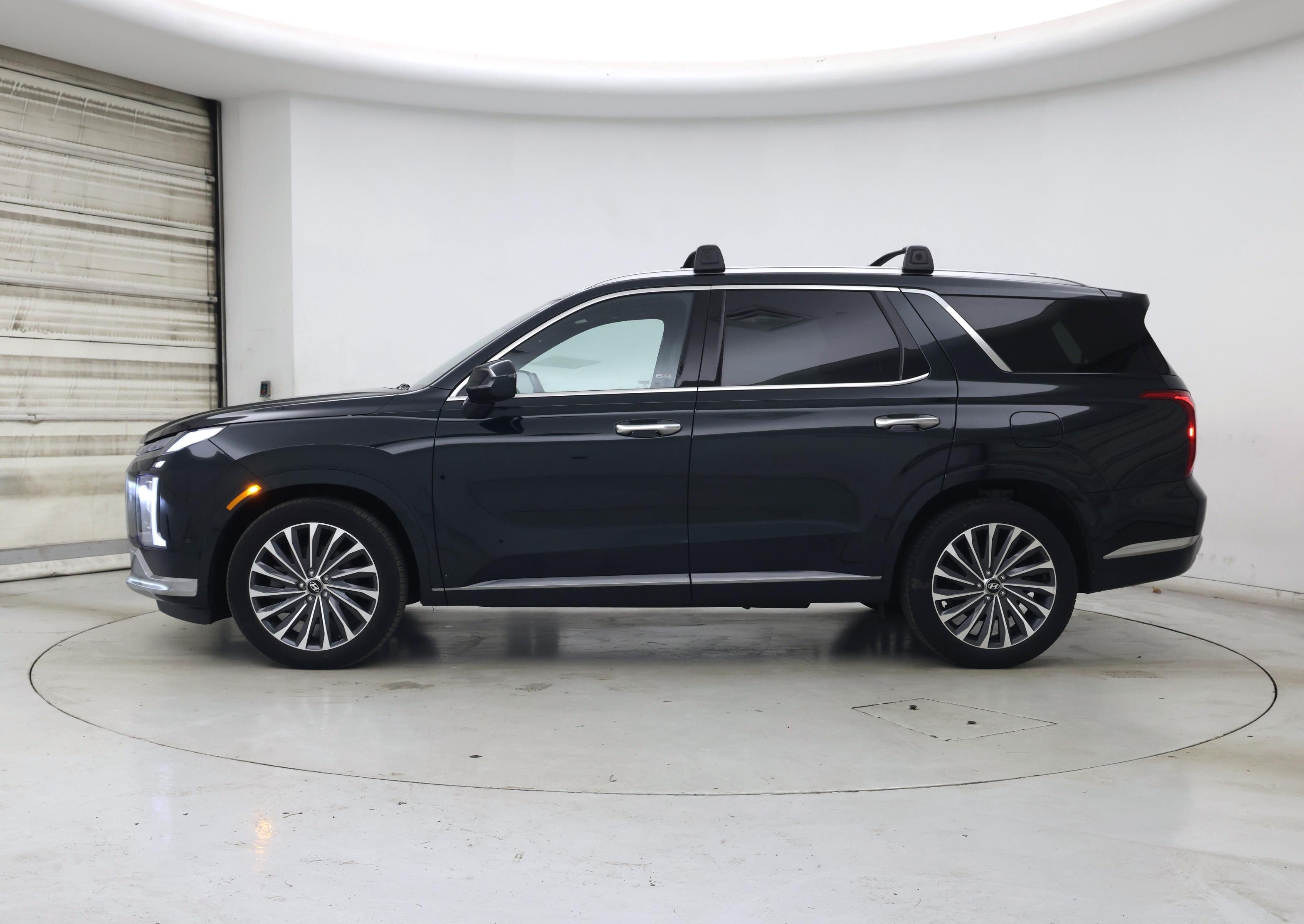Thumbnail: 2024 Hyundai Palisade - 3