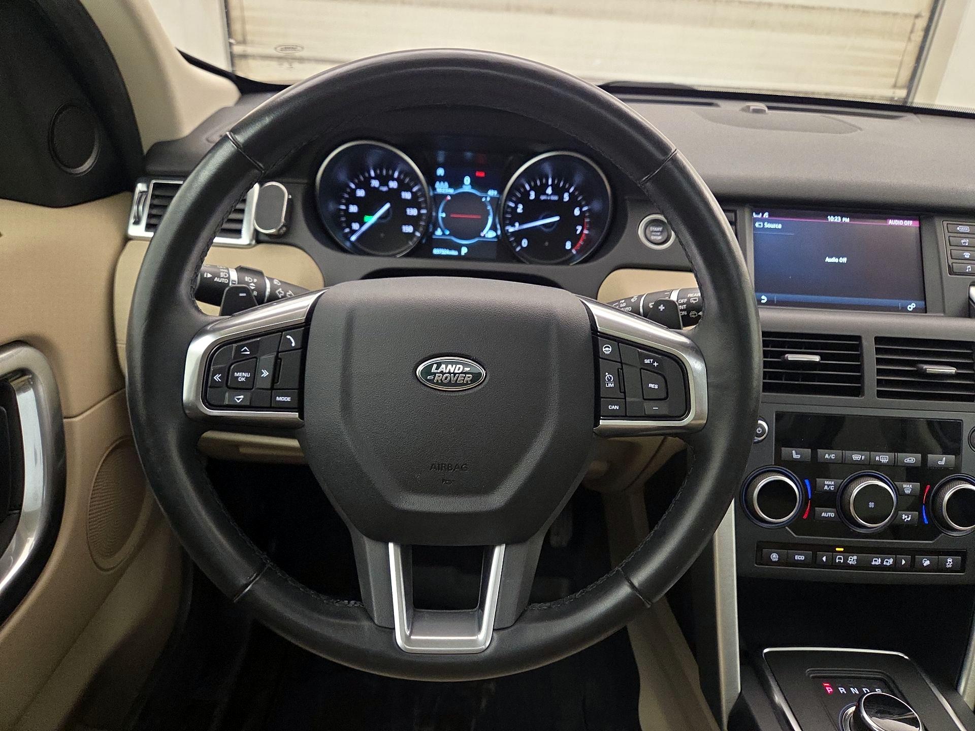 Thumbnail: 2019 Land Rover Discovery Sport - 10