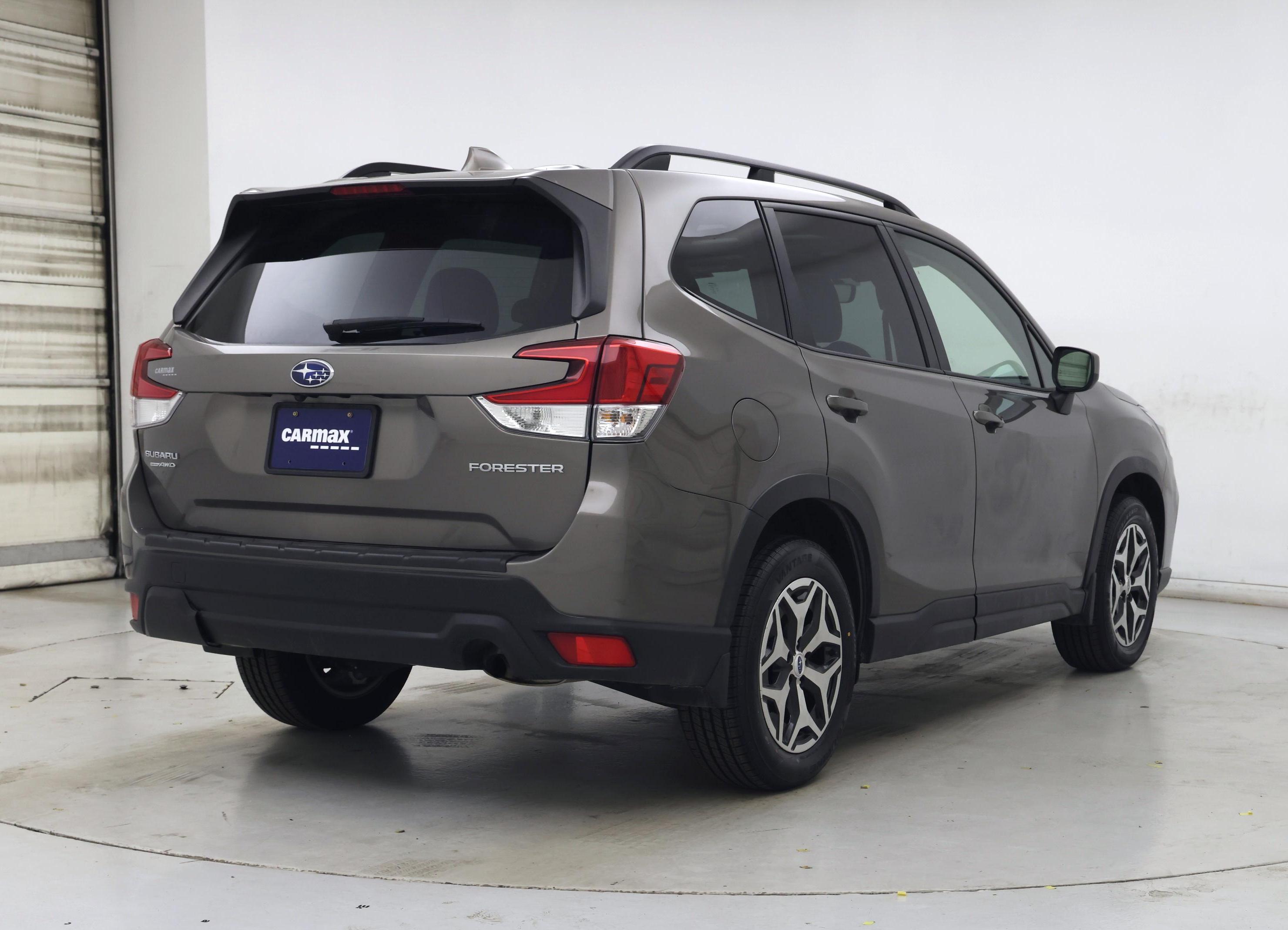 Thumbnail: 2020 Subaru Forester - 8