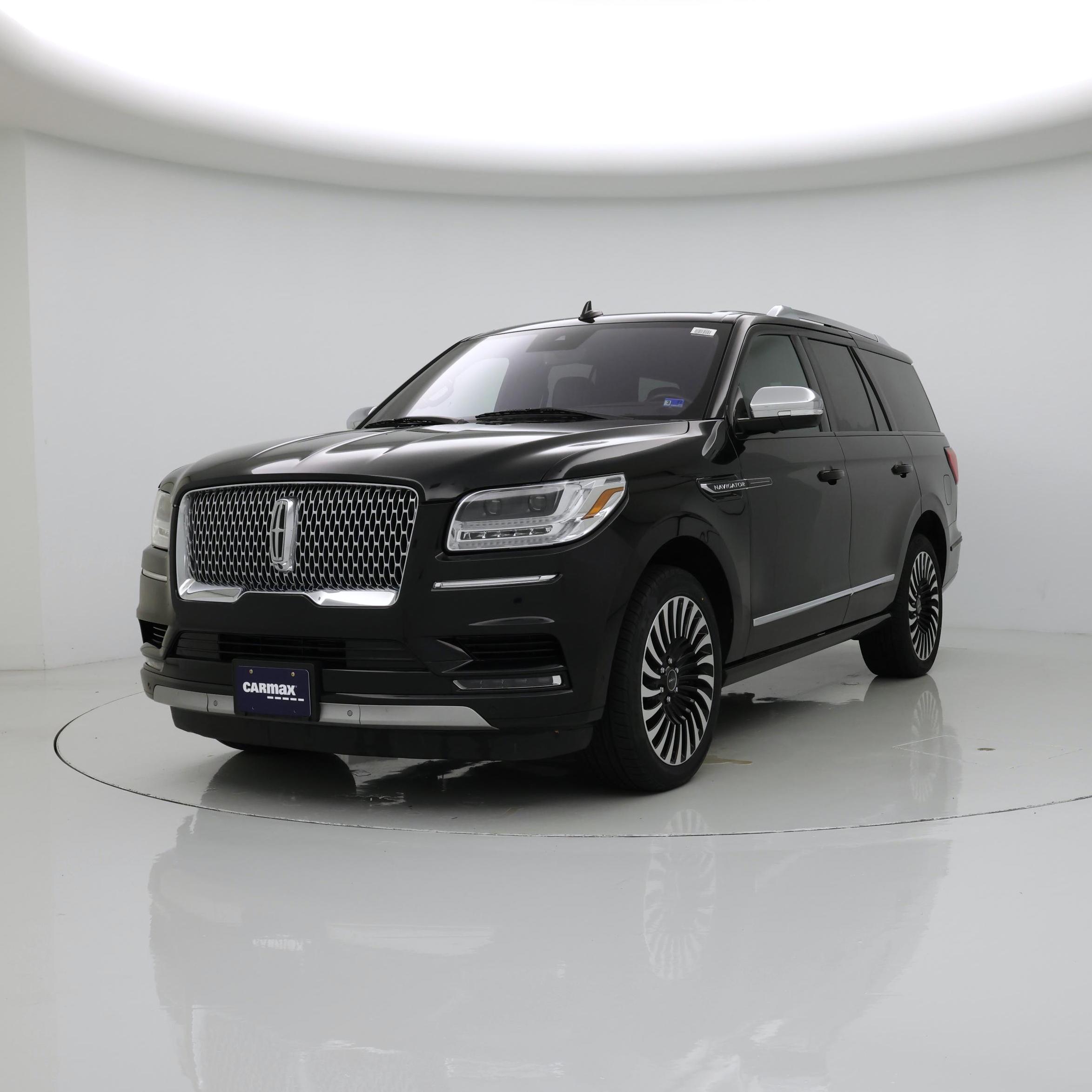 Thumbnail: 2018 Lincoln Navigator - 4