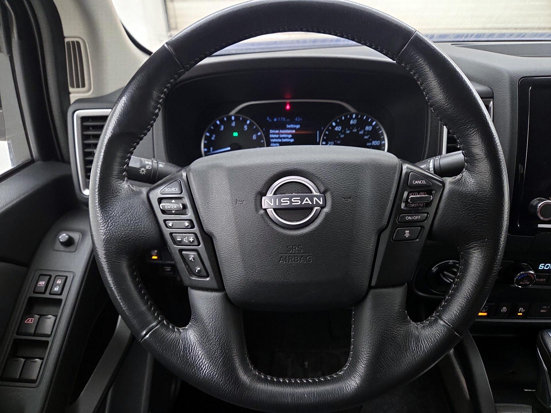 Thumbnail: 2022 Nissan Frontier - 10