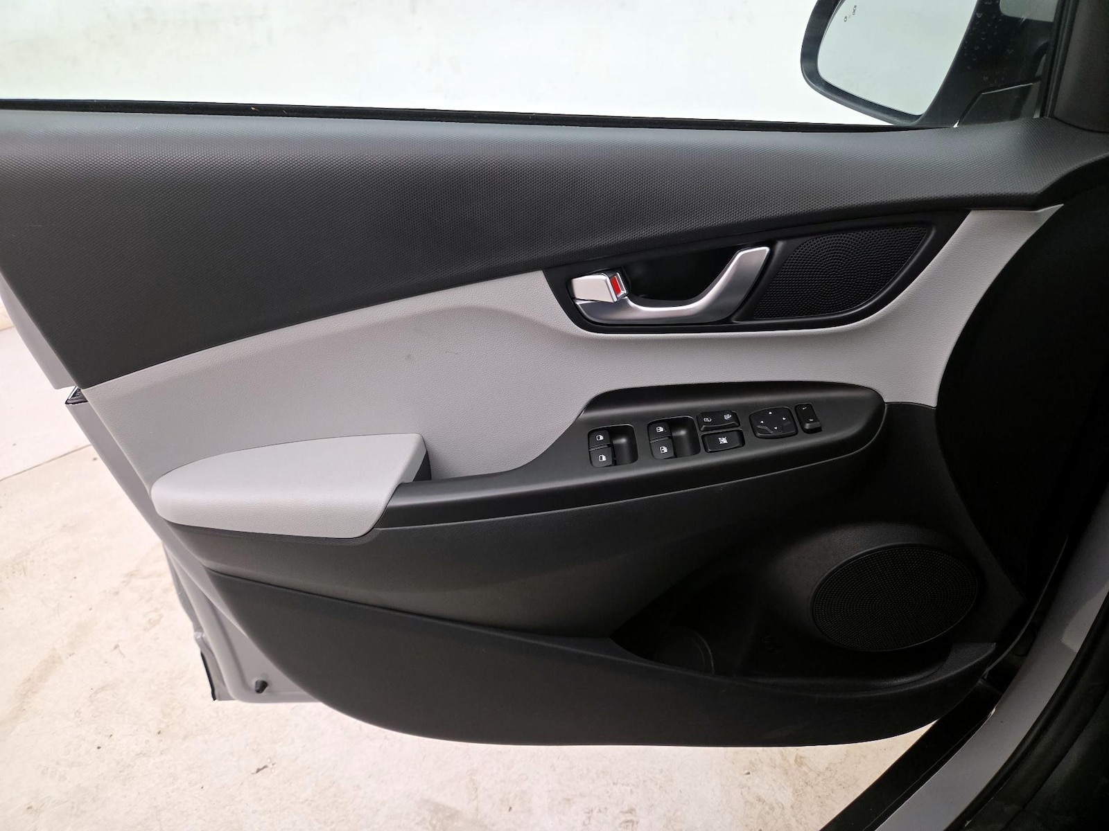 2023 Hyundai Kona SEL - Photo 13