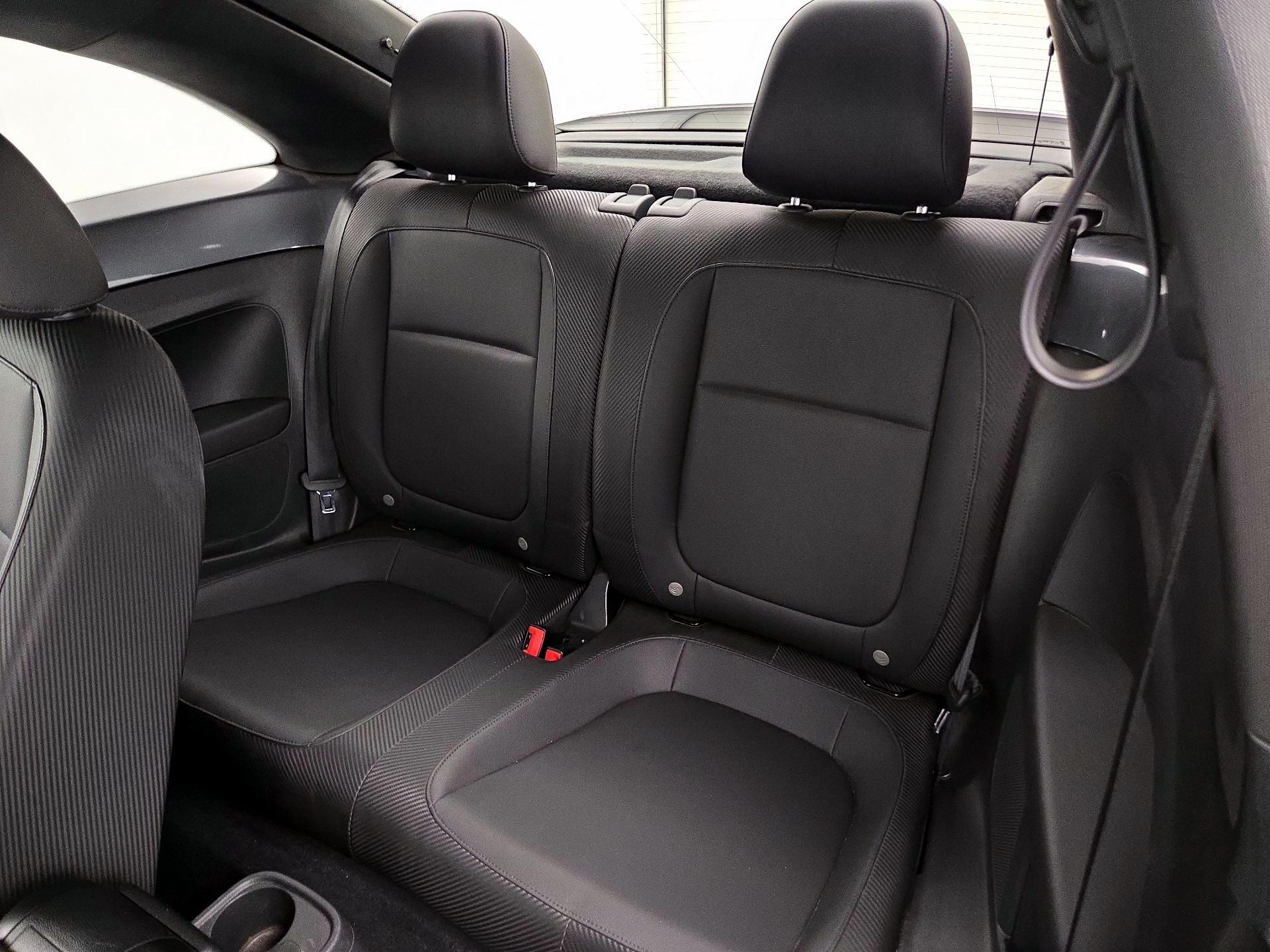 Thumbnail: 2016 Volkswagen Beetle - 20
