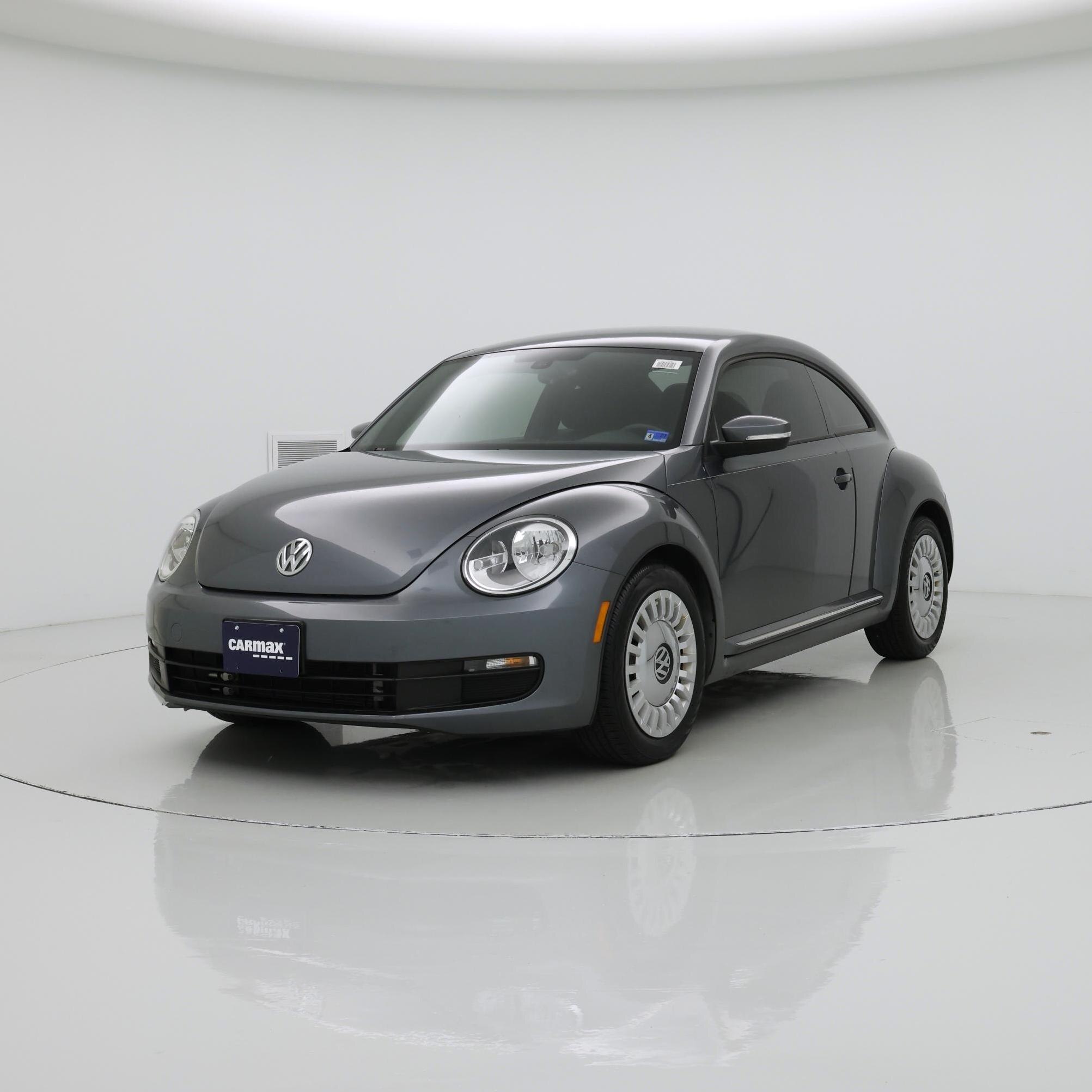 Thumbnail: 2016 Volkswagen Beetle - 4