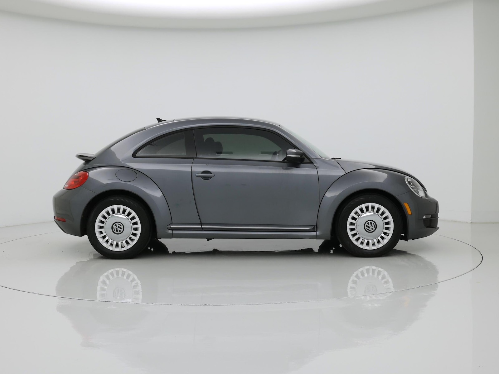 2016 Volkswagen Beetle SE - Photo 8
