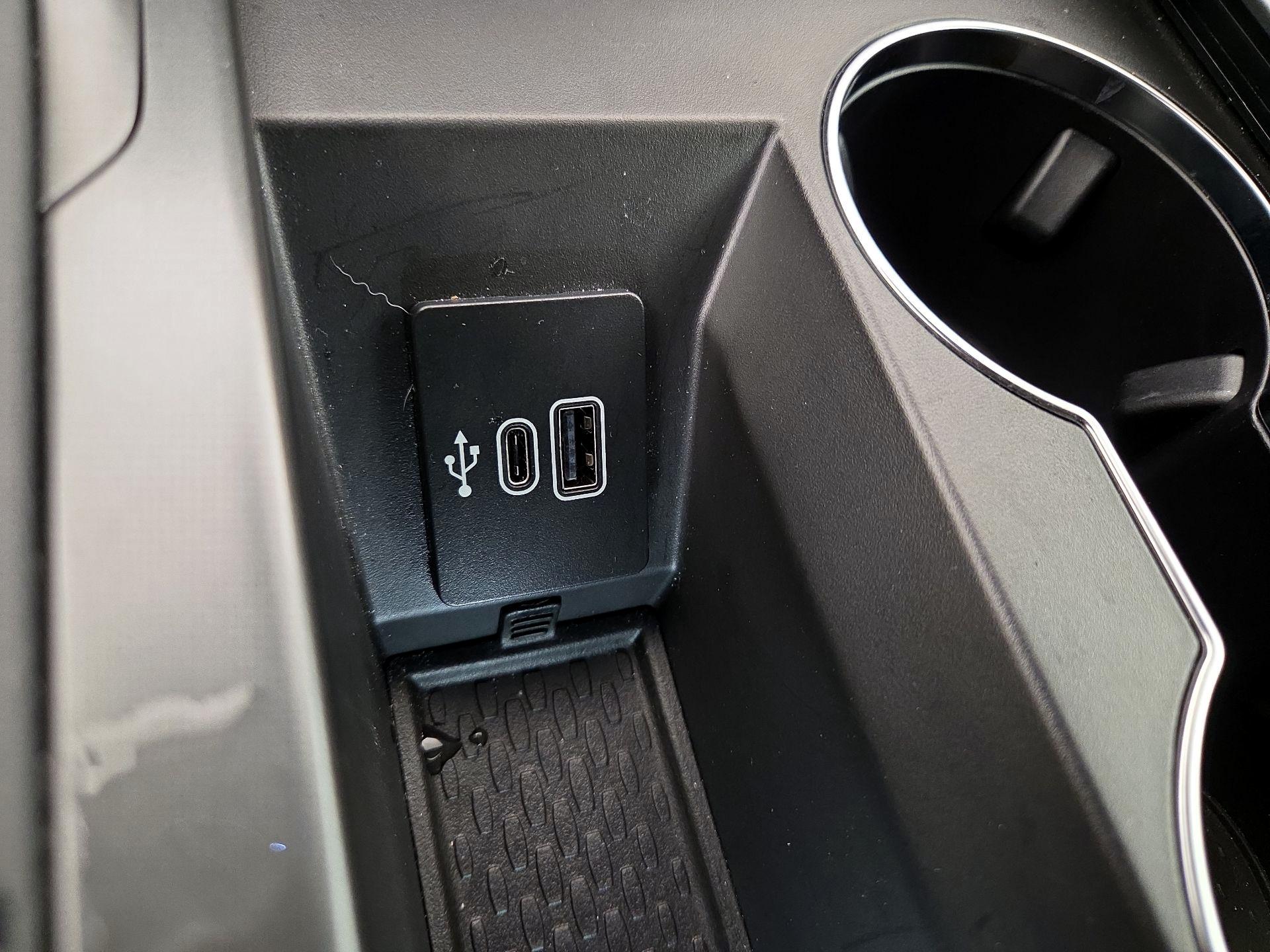 Thumbnail: 2025 Lincoln Nautilus - 19