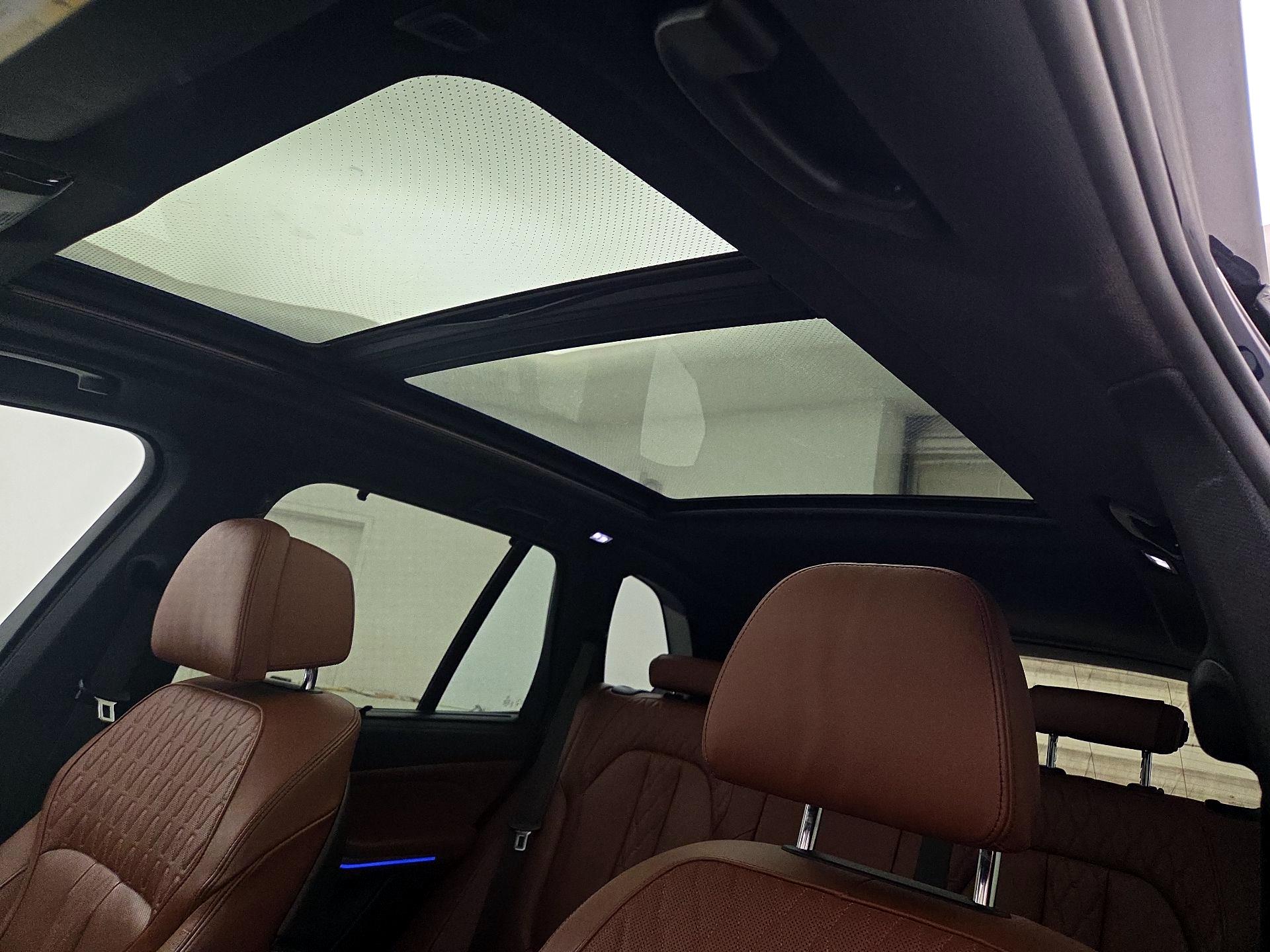 Thumbnail: 2021 BMW X5 - 20