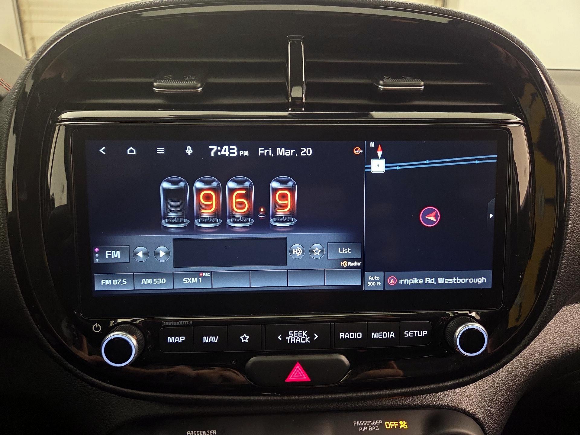 Thumbnail: 2023 Kia Soul - 16