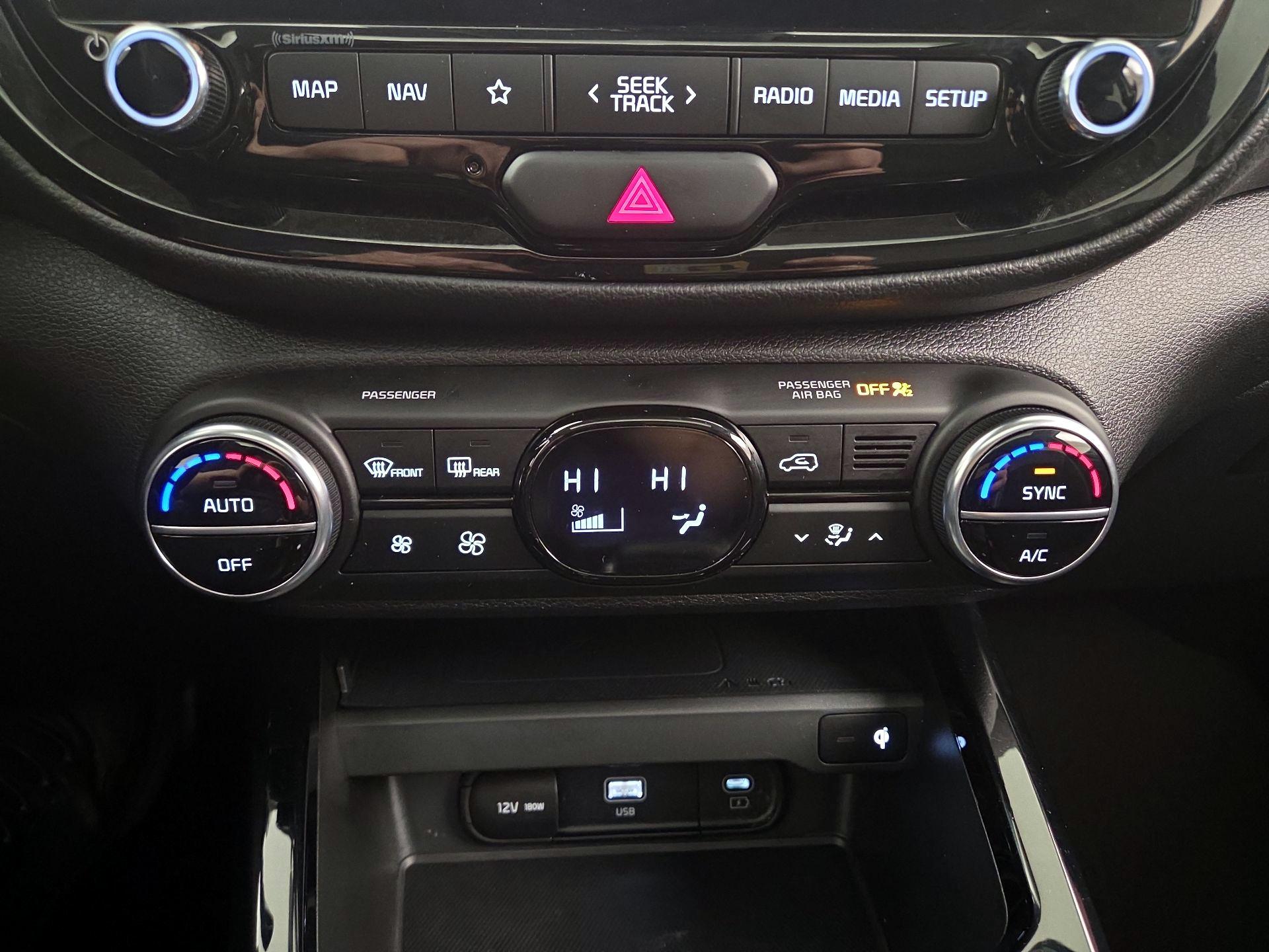 Thumbnail: 2023 Kia Soul - 17